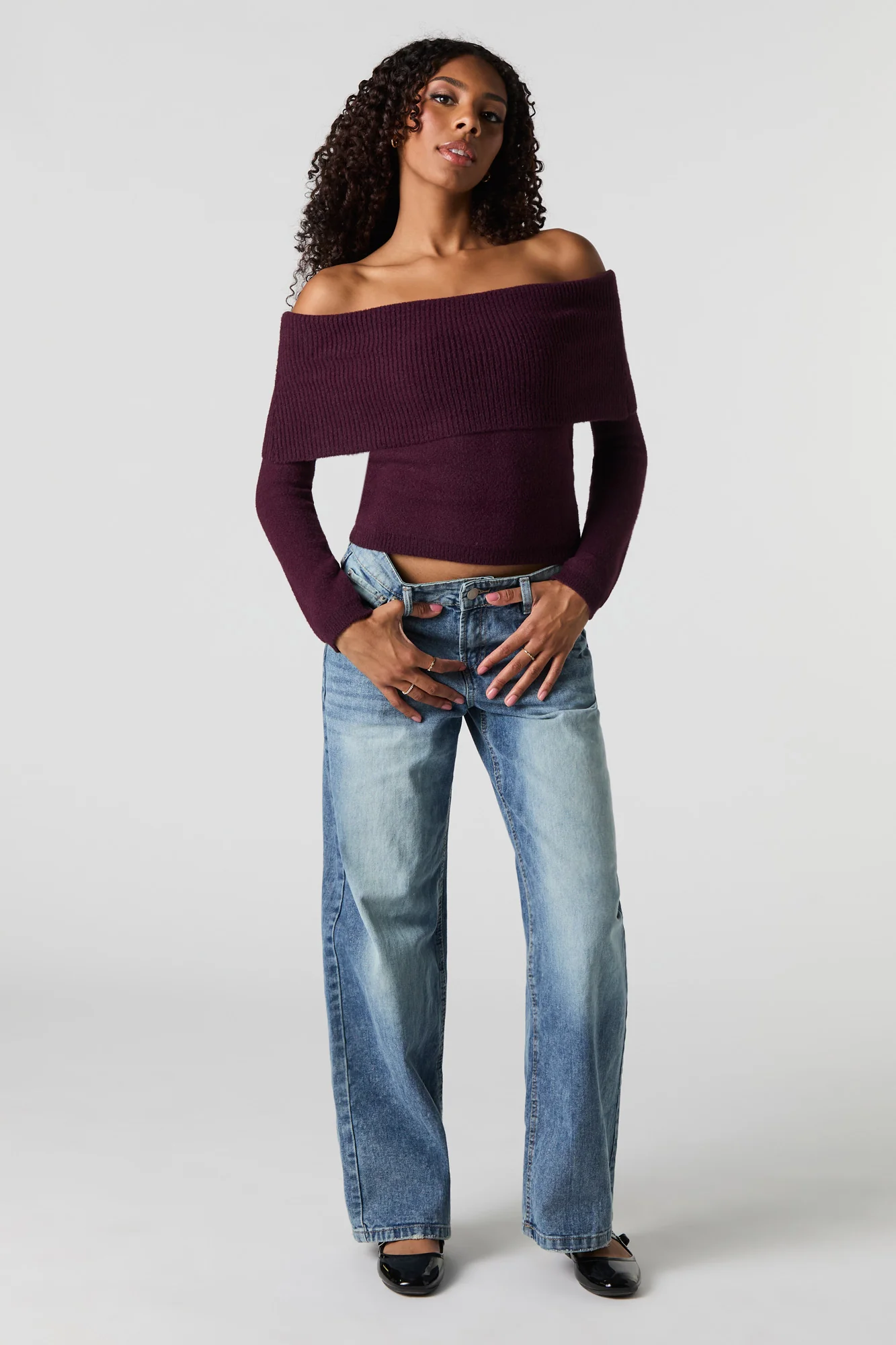 Chandail à épaules dénudées en tricot doux - Image 15