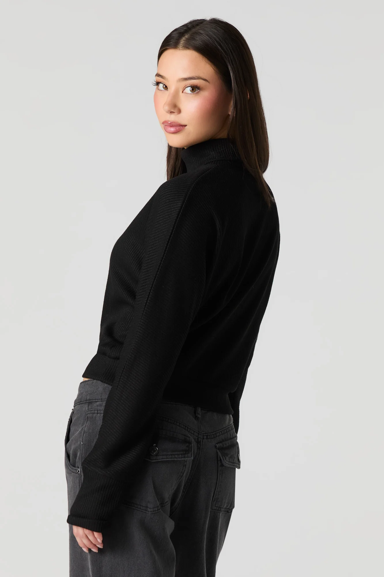 Ribbed Turtleneck Sweater - Image 5