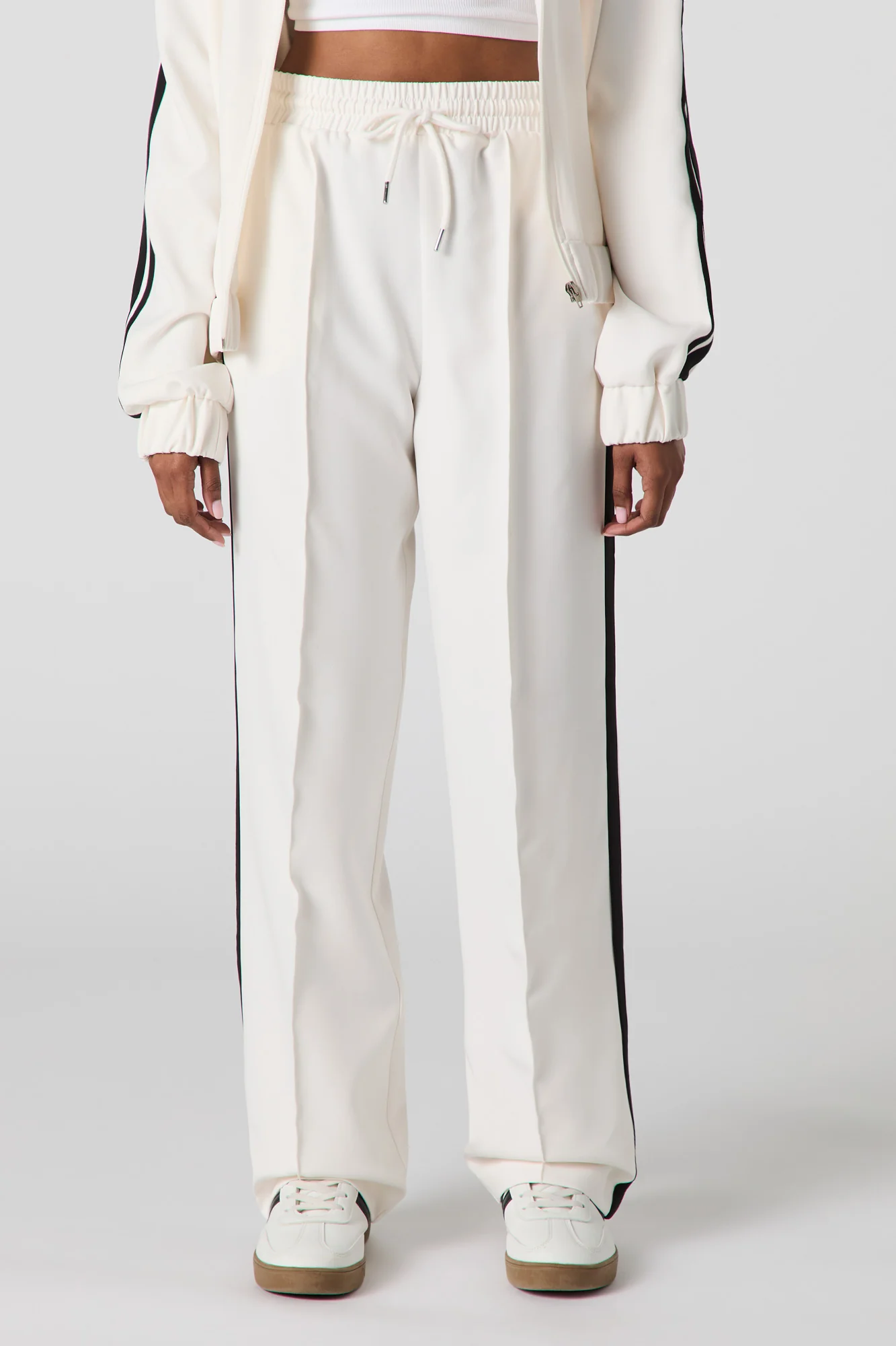 Active Side Striped Pleated Drawstring Pant - Image 2