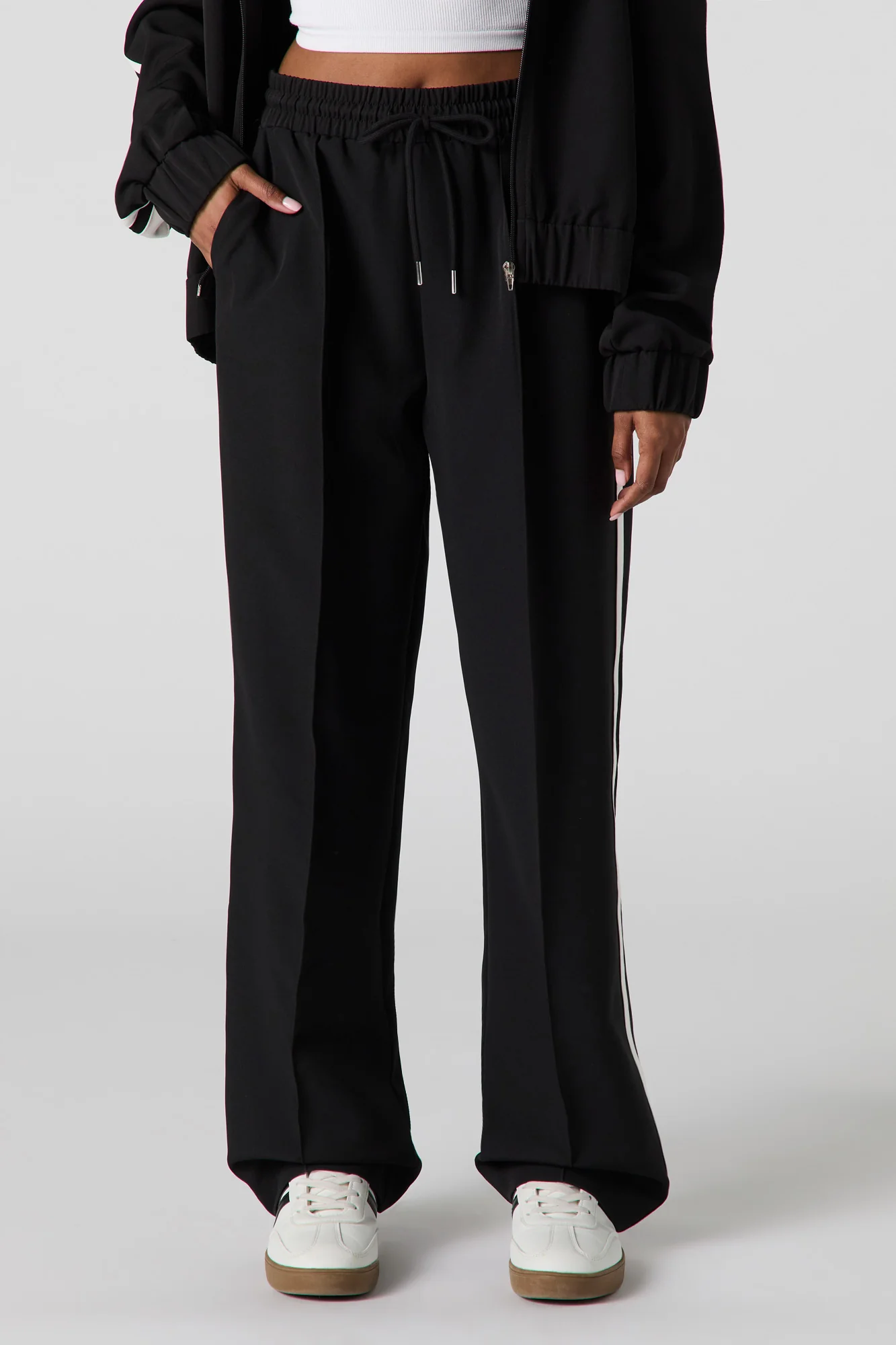 Active Side Striped Pleated Drawstring Pant - Image 5