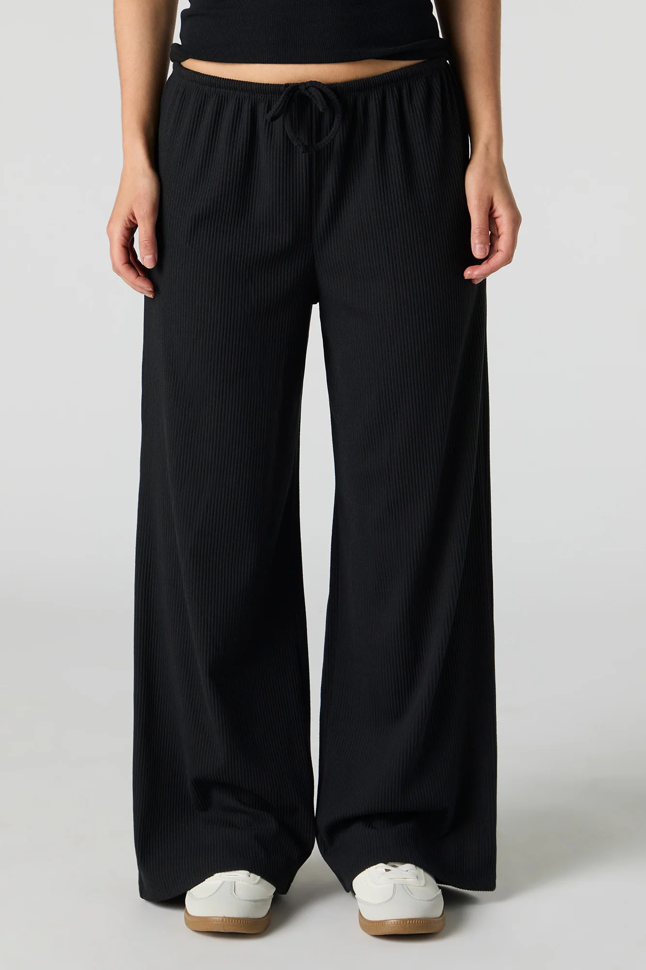 Pantalon doux côtelé à jambe large - Image 11