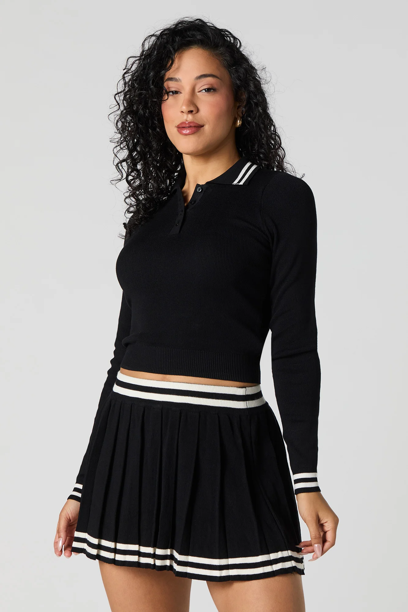 Contrast Knit Long Sleeve Crop Top - Image 4