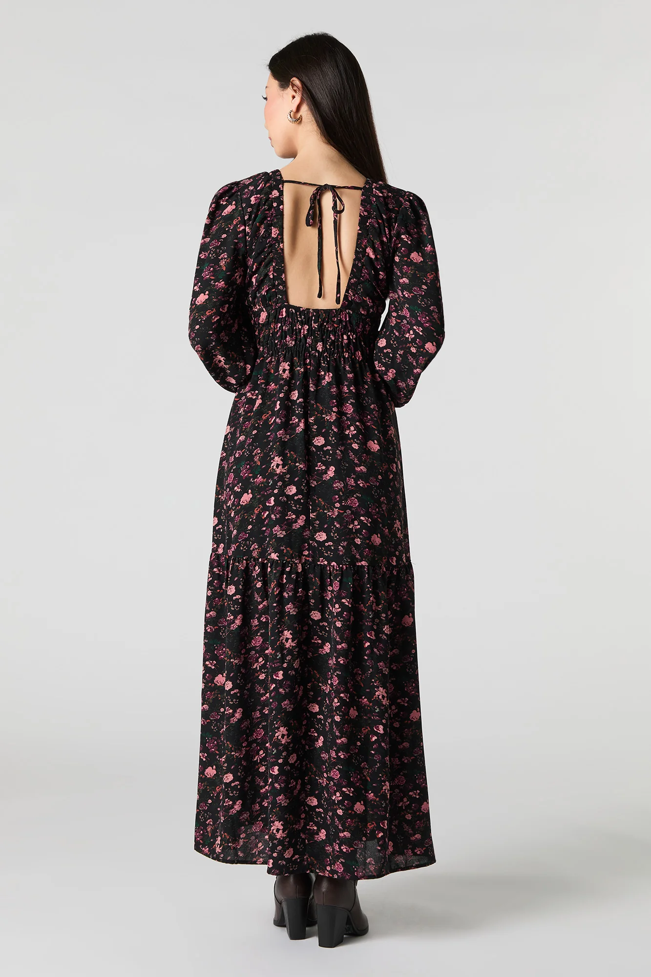 Robe maxi fluide à manche longue et col en V - Image 3