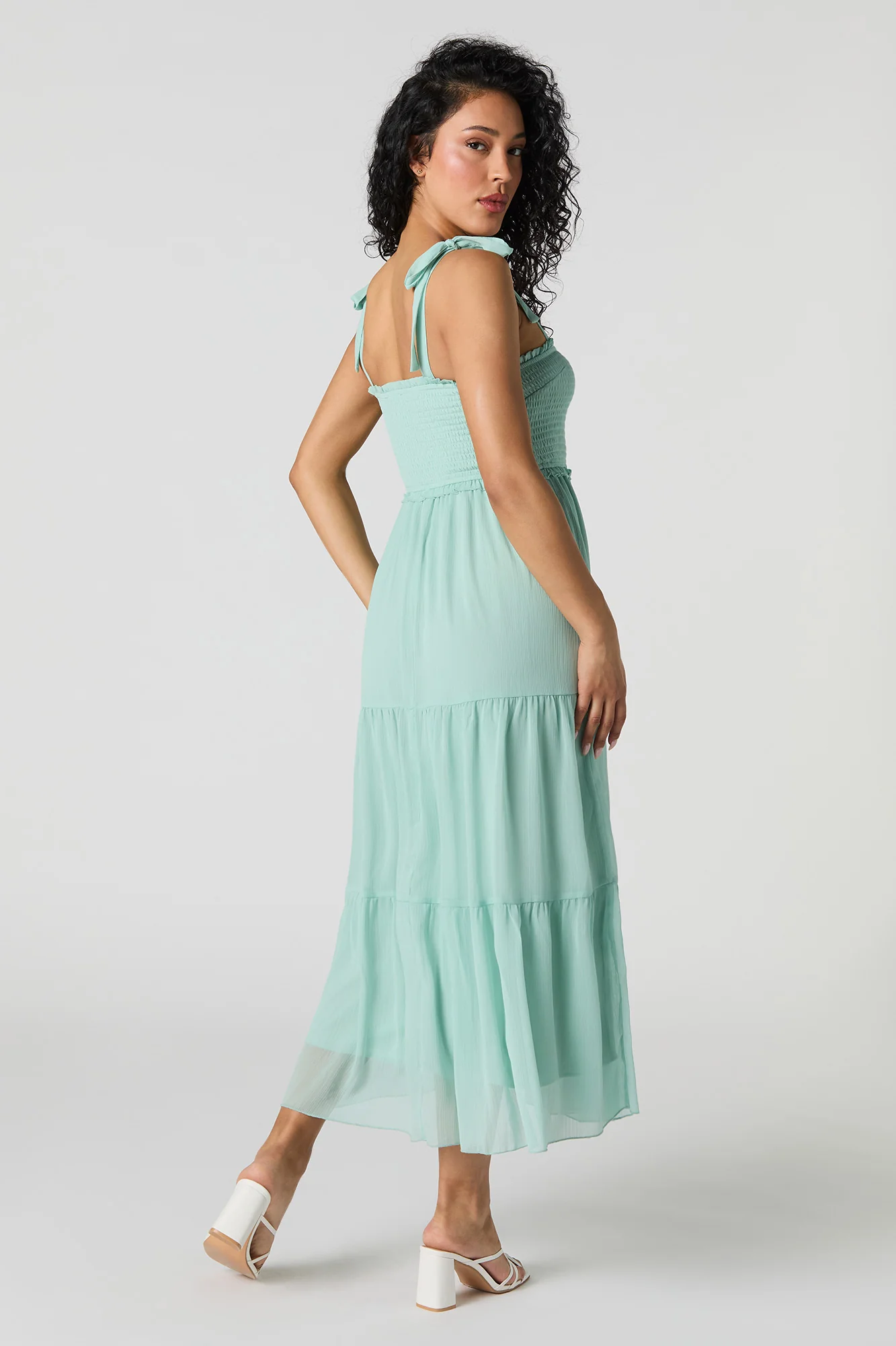 Robe midi volantée en chiffon avec attaches - Image 13