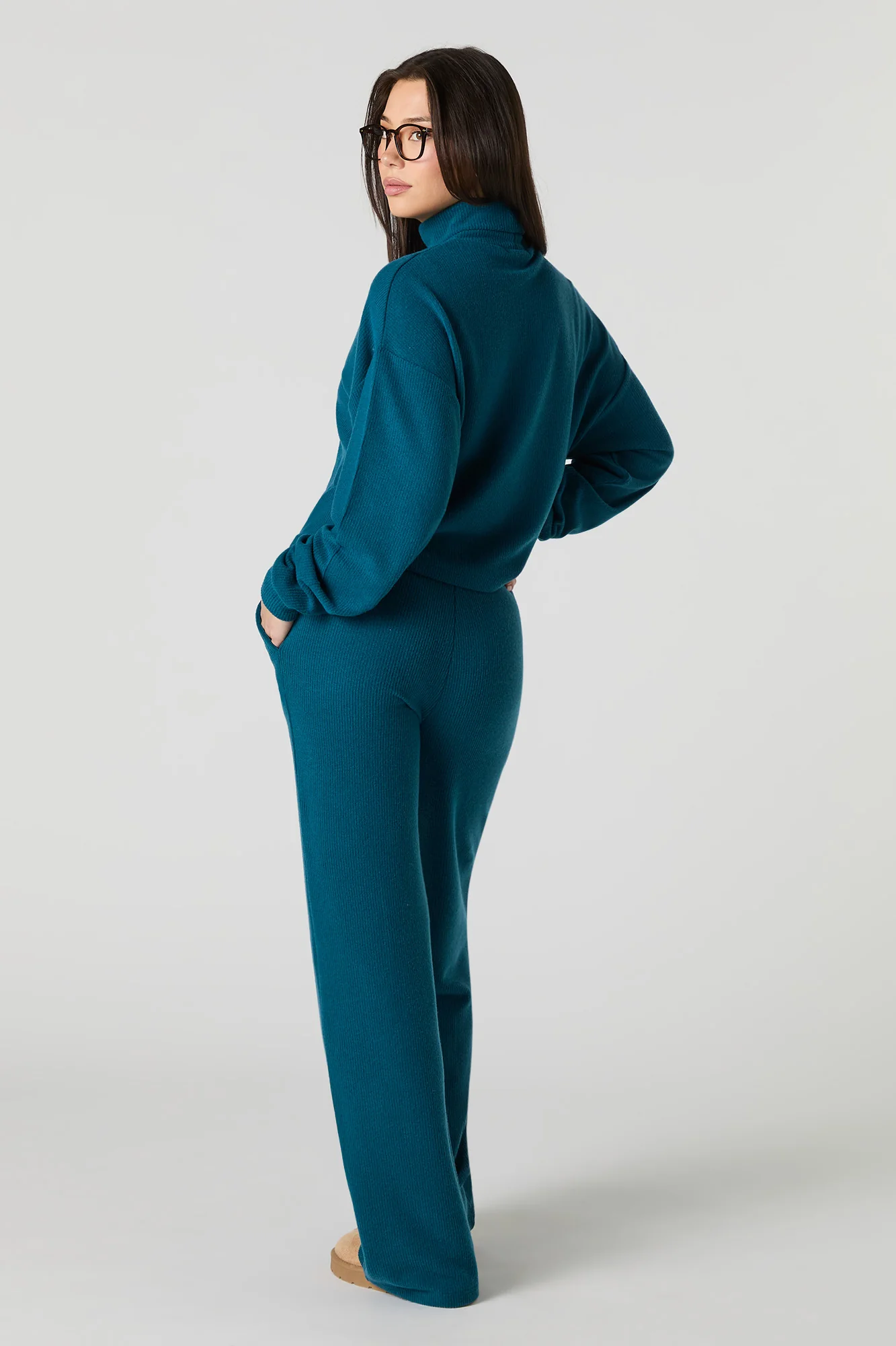Pantalon en tricot côtelé et jambe large - Image 15