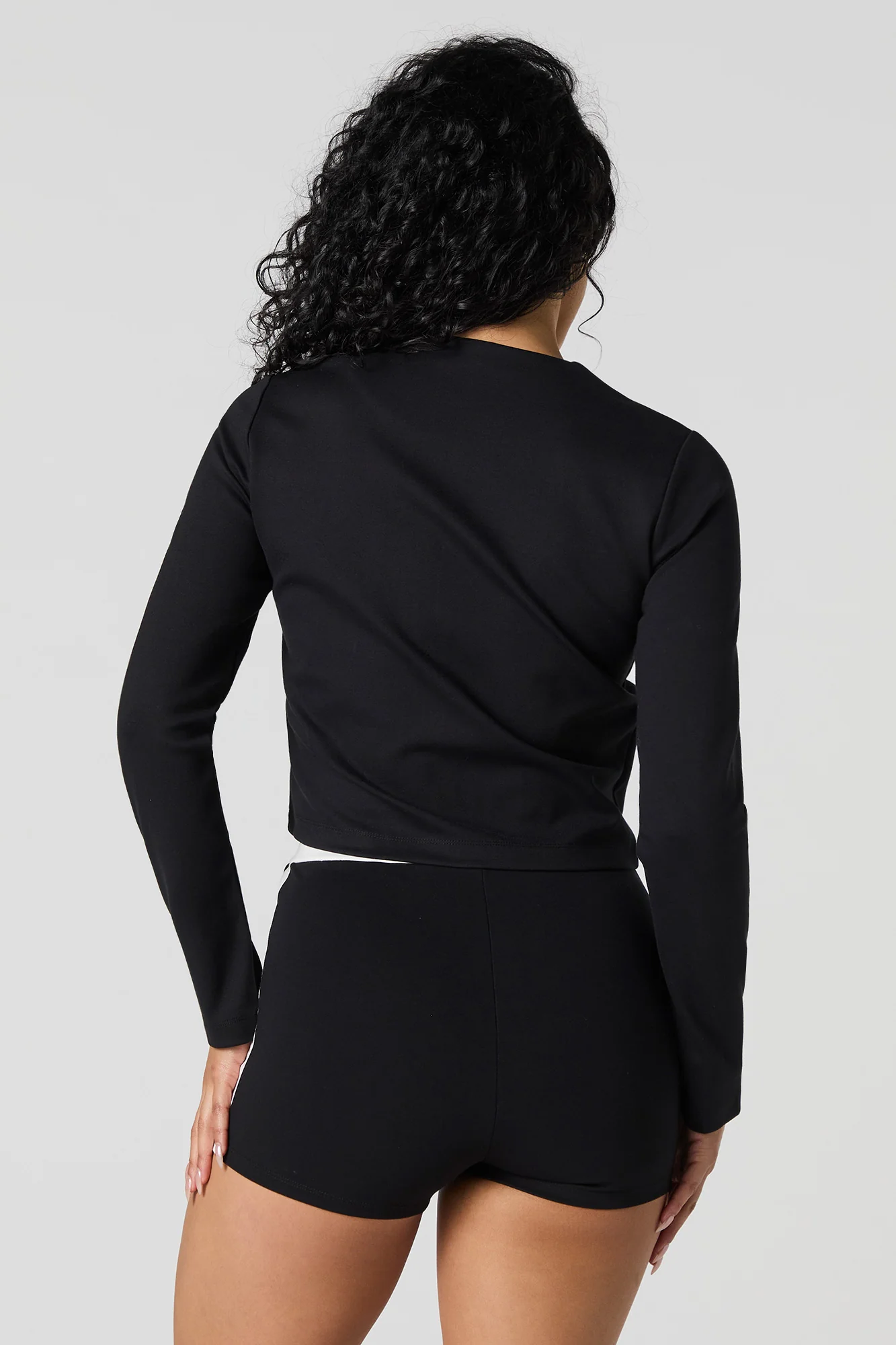 Short avec poches boutonnées - Image 5
