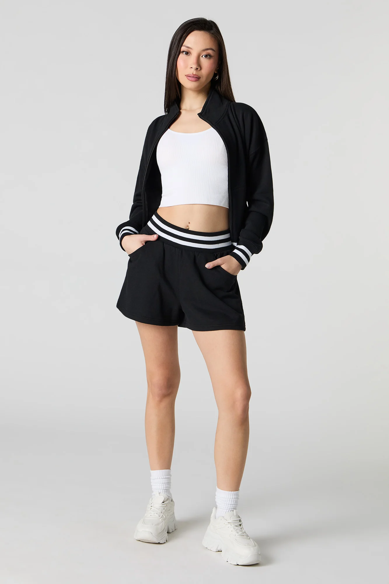 Active Striped Waist Fleece Short - Image 6
