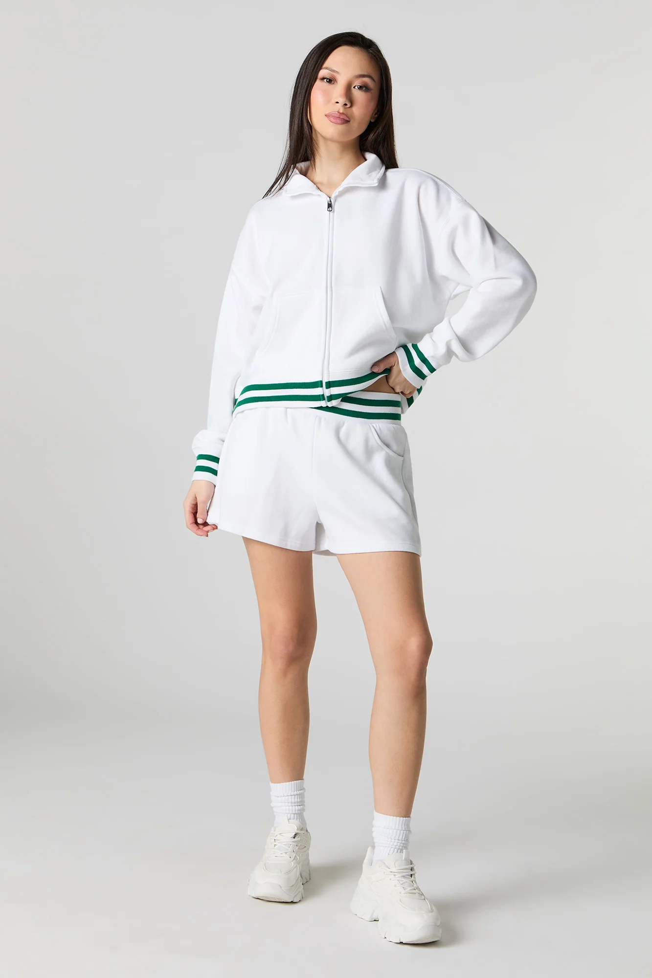 Active Striped Waist Fleece Short - Image 9