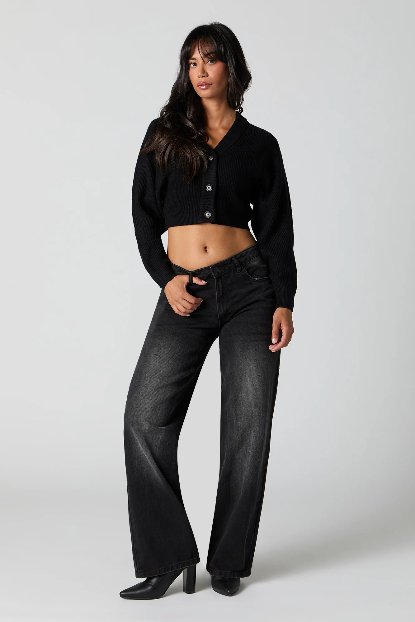 Ribbed Knit Cropped Cardigan - Image 6