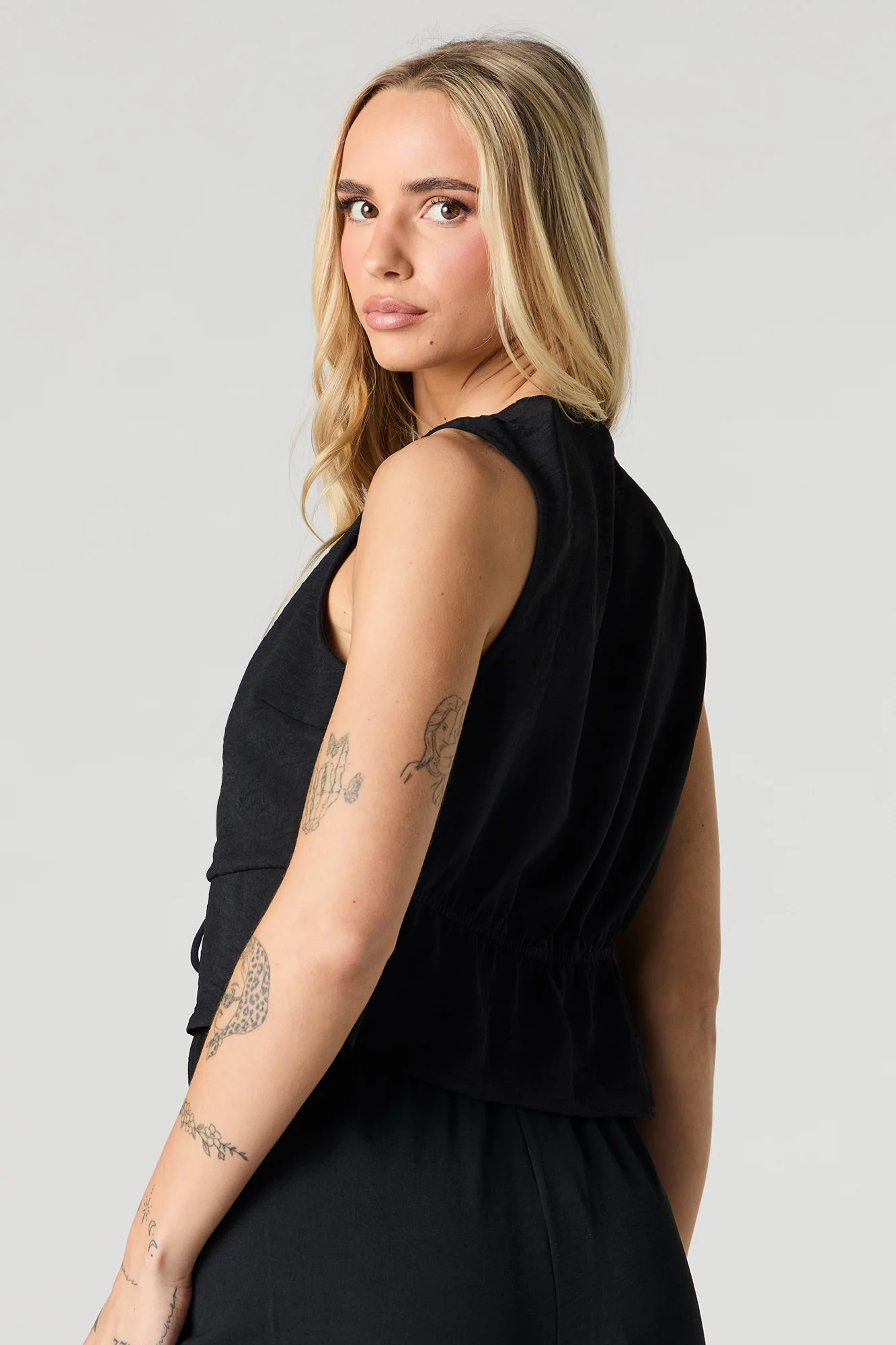 Tie Front Vest Tank - Image 11