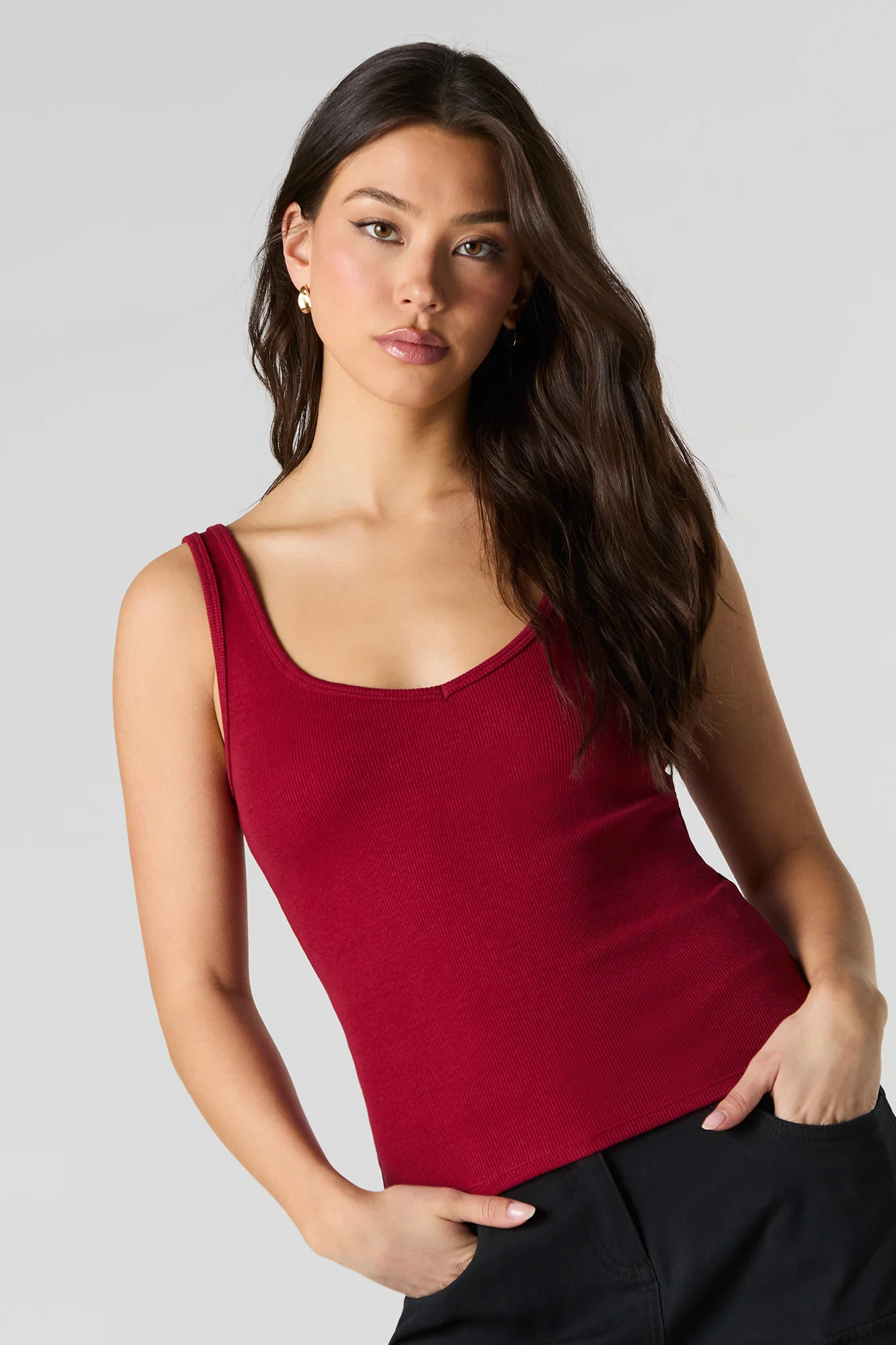 Ribbed V-Neck Tank - Image 16