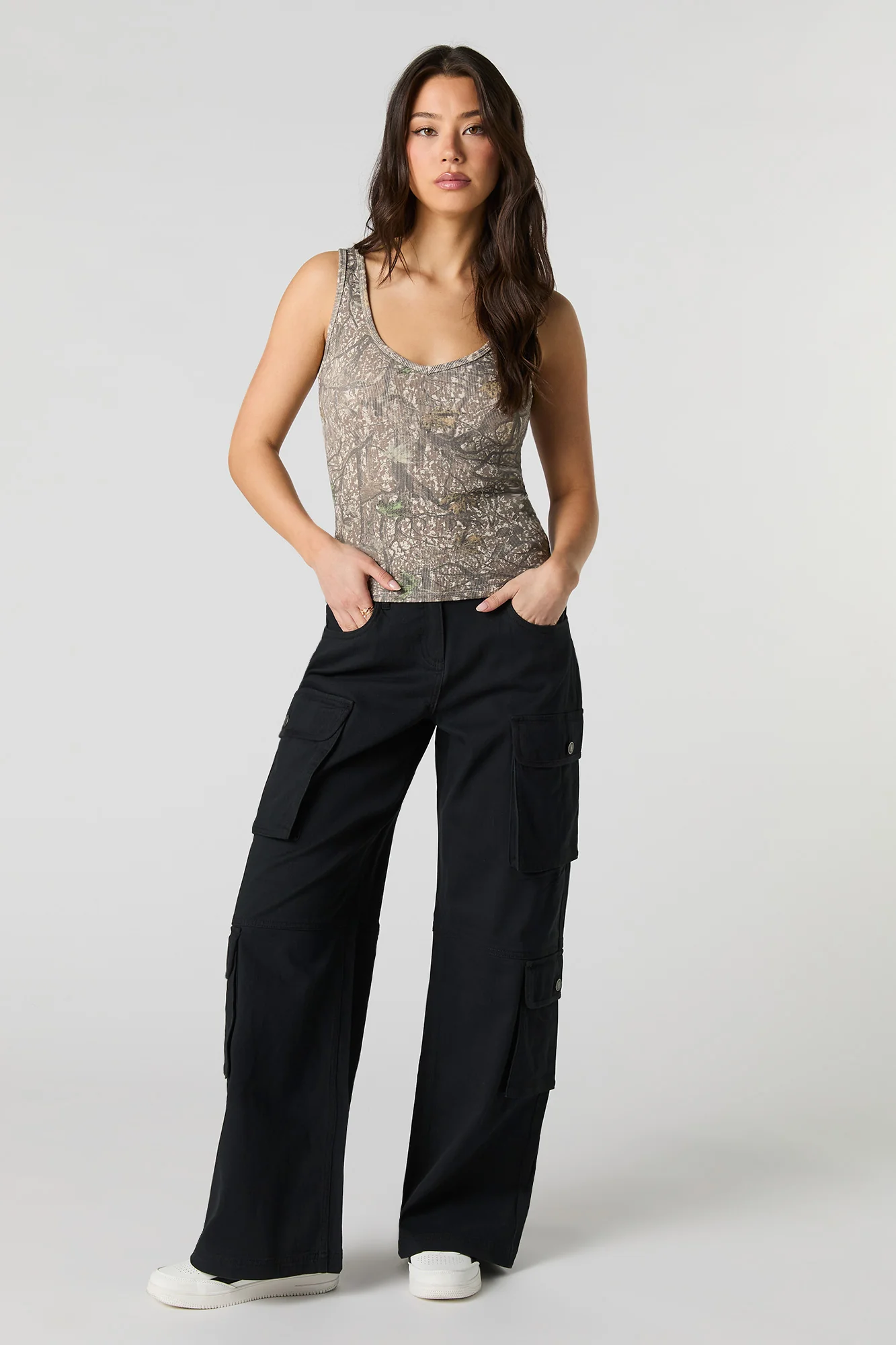 Ribbed V-Neck Tank - Image 6