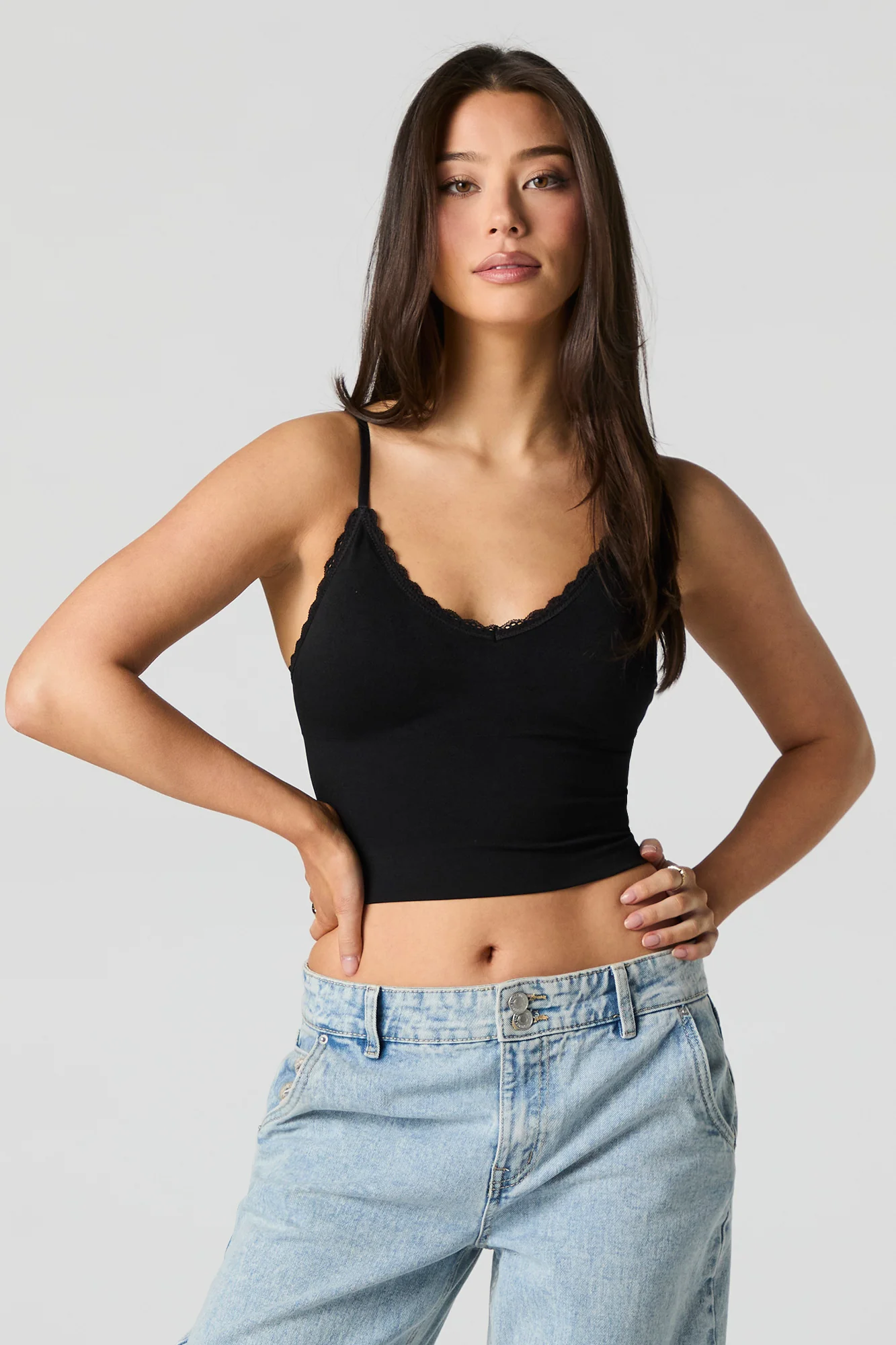 Seamless Lace Trim V-Neck Cami - Image 4