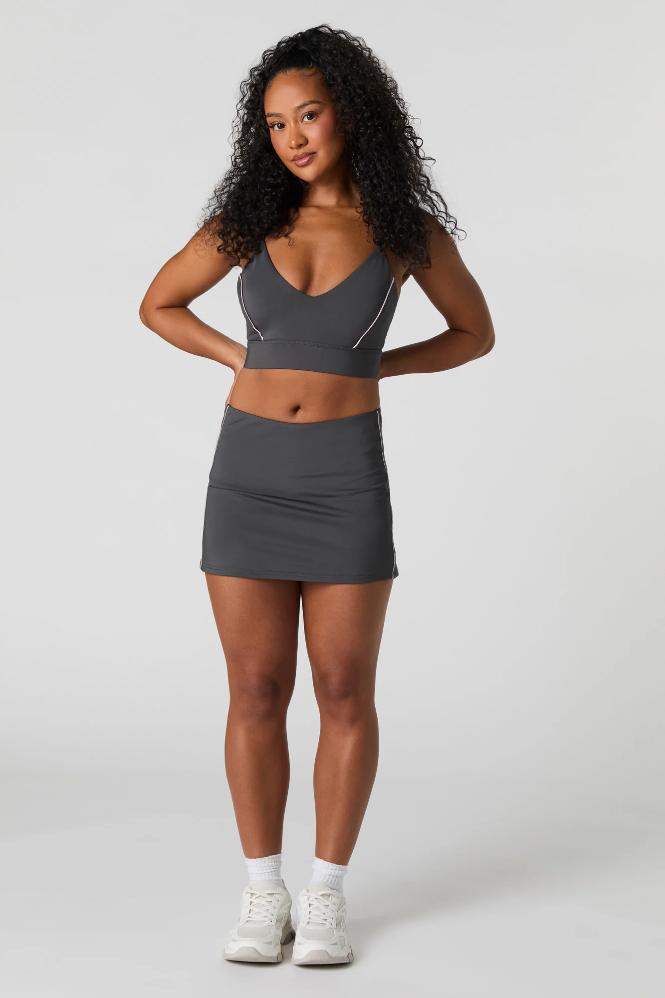 Soutien-gorge sport avec détail passepoil Active - Image 3
