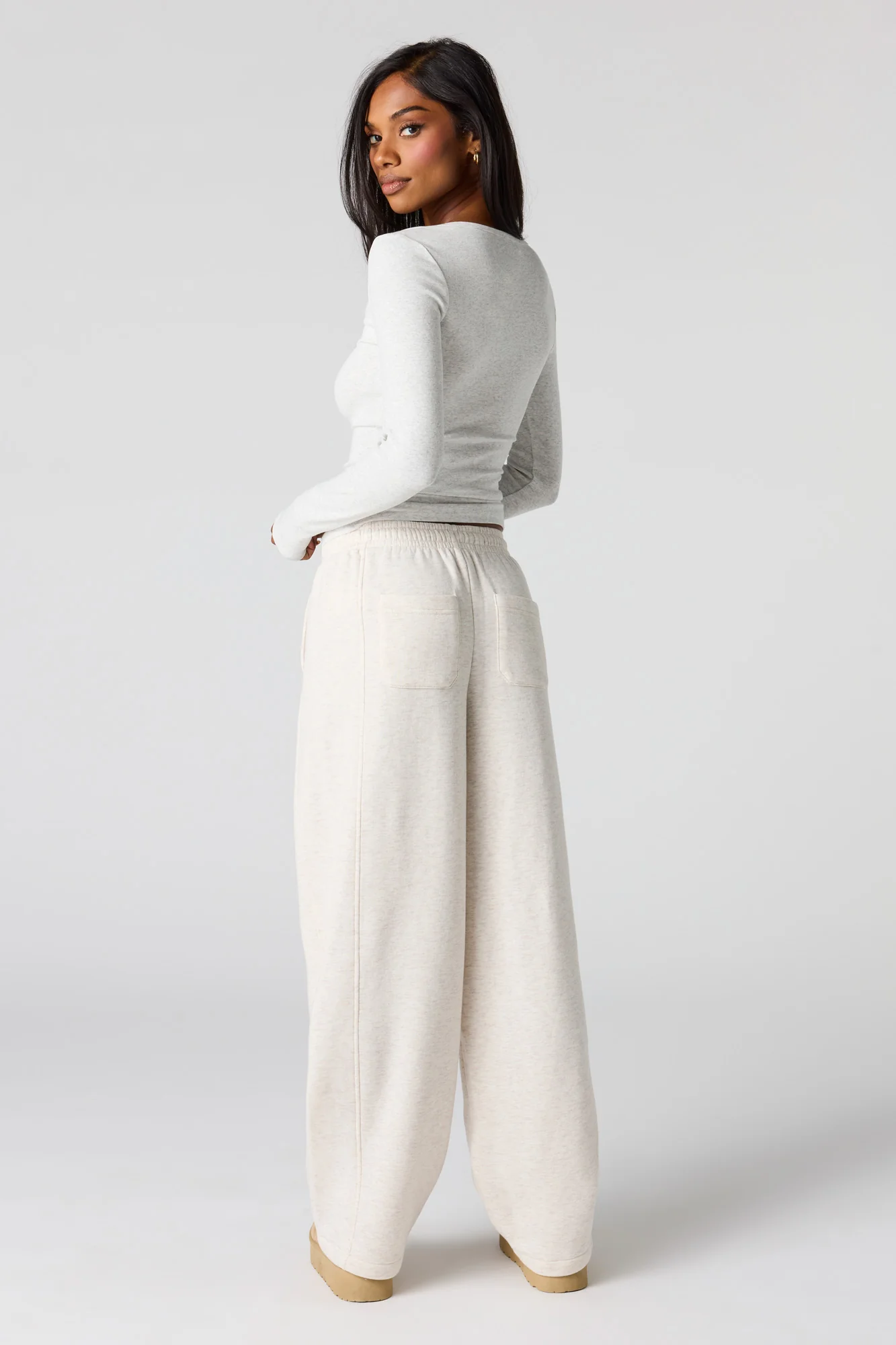 Barrel Leg Fleece Sweatpant - Image 12