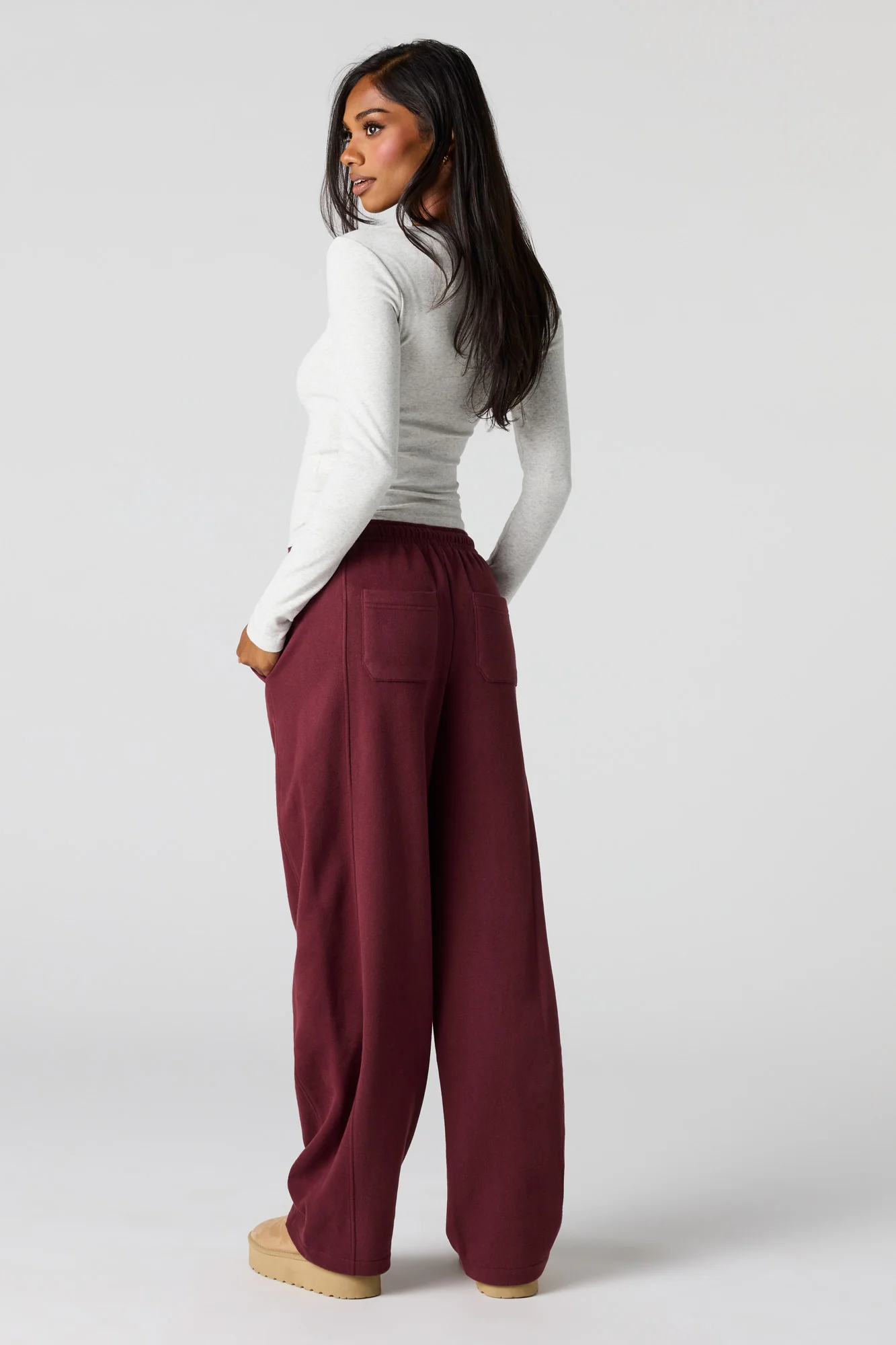 Barrel Leg Fleece Sweatpant - Image 15
