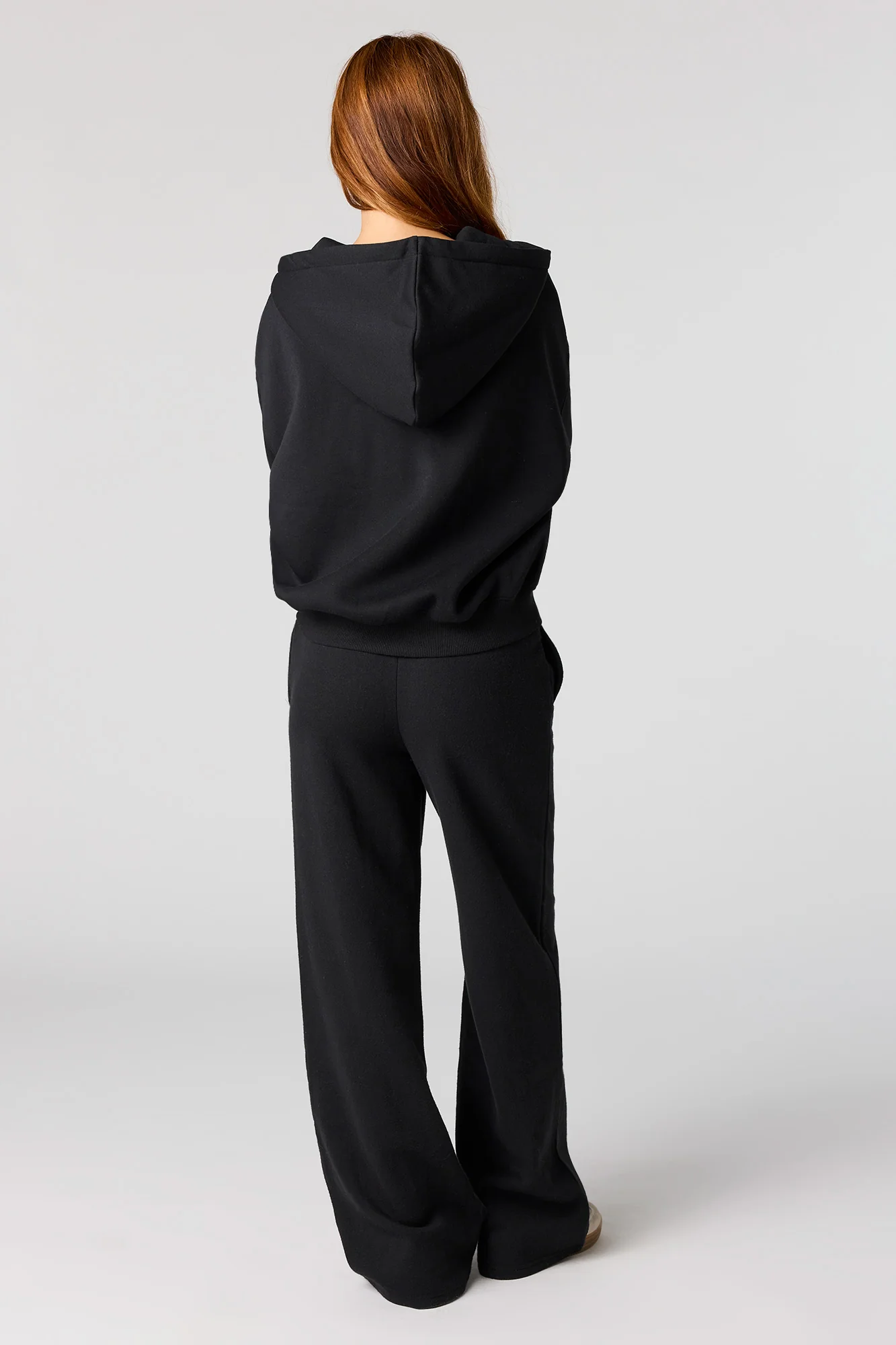Low Rise Baggy Sweatpant - Image 6