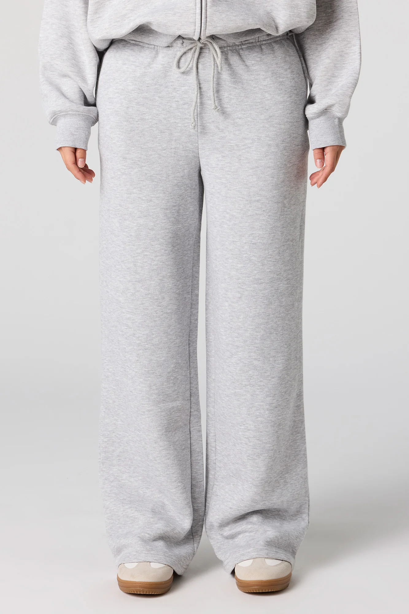 Low Rise Baggy Sweatpant - Image 8