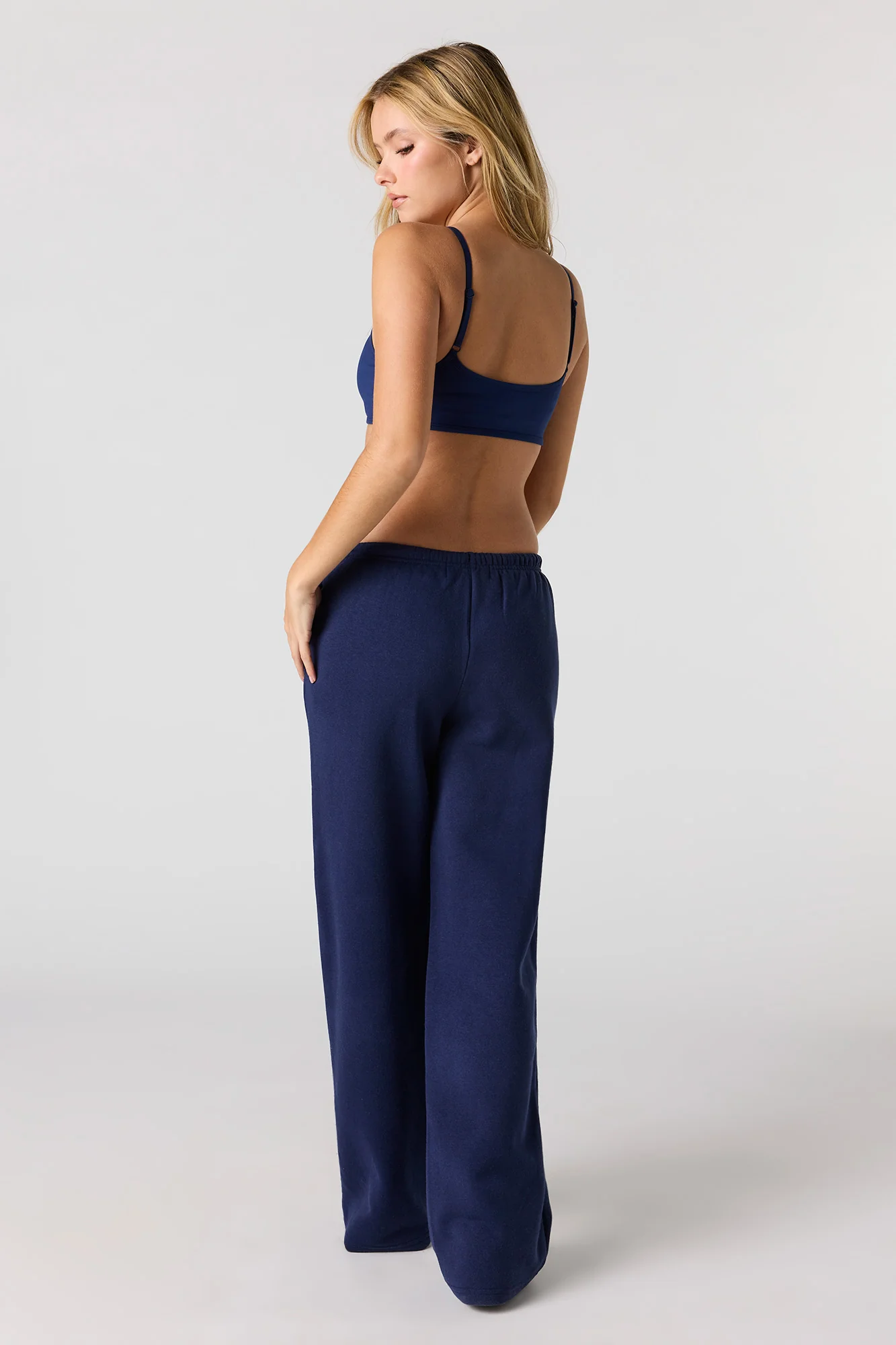 Fleece Baggy Sweatpant - Image 12