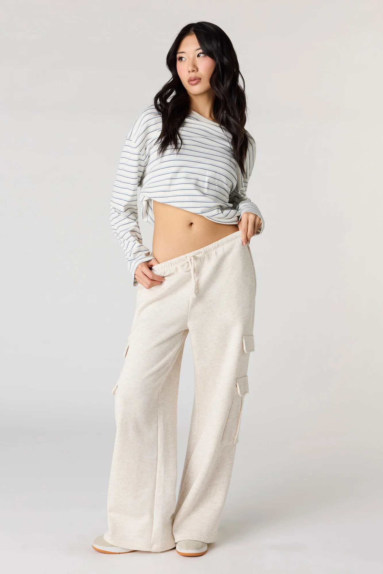Fleece Low Rise Baggy Cargo Sweatpant