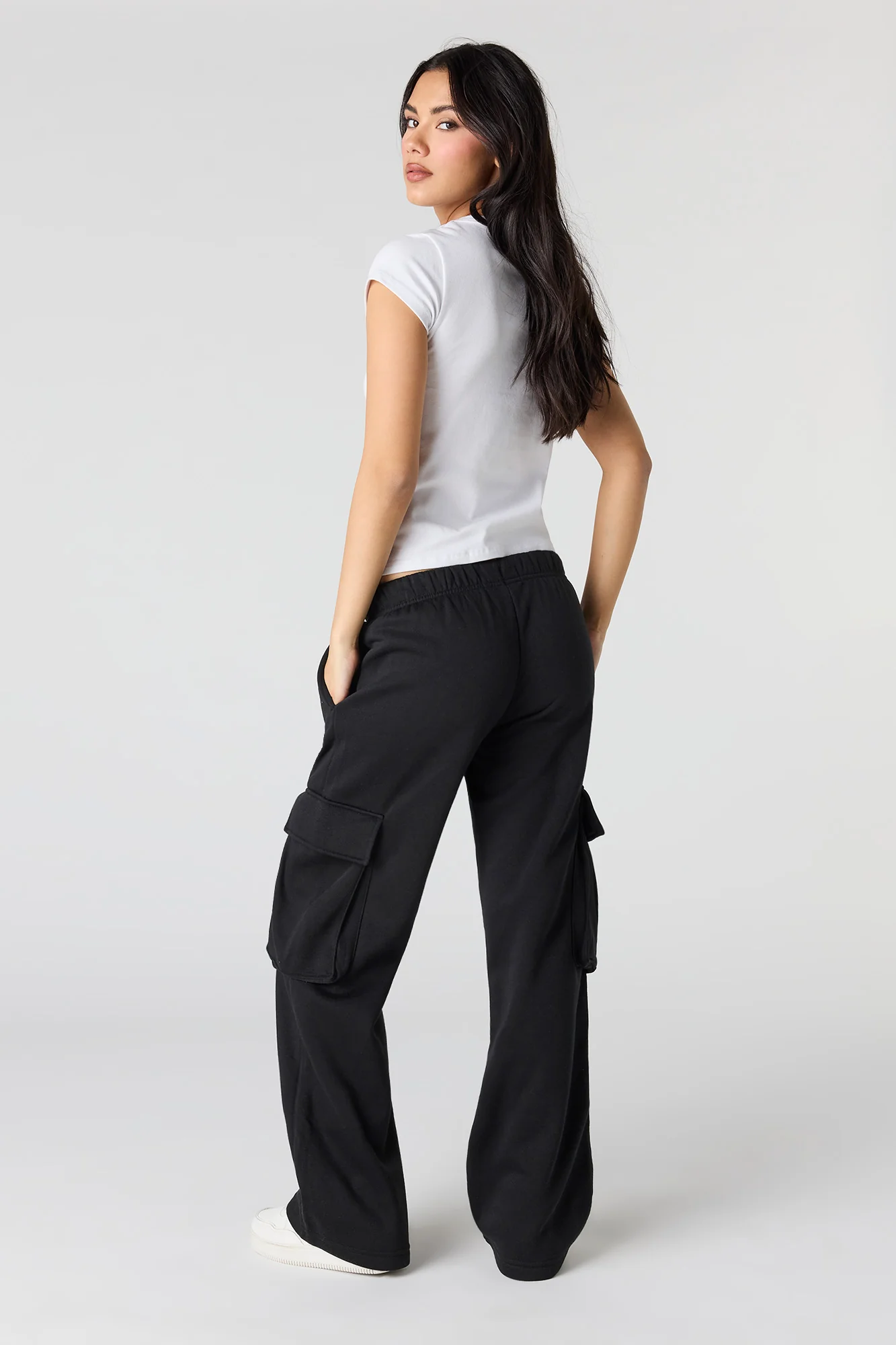 Fleece Wide Leg Cargo Sweatpant - Image 3
