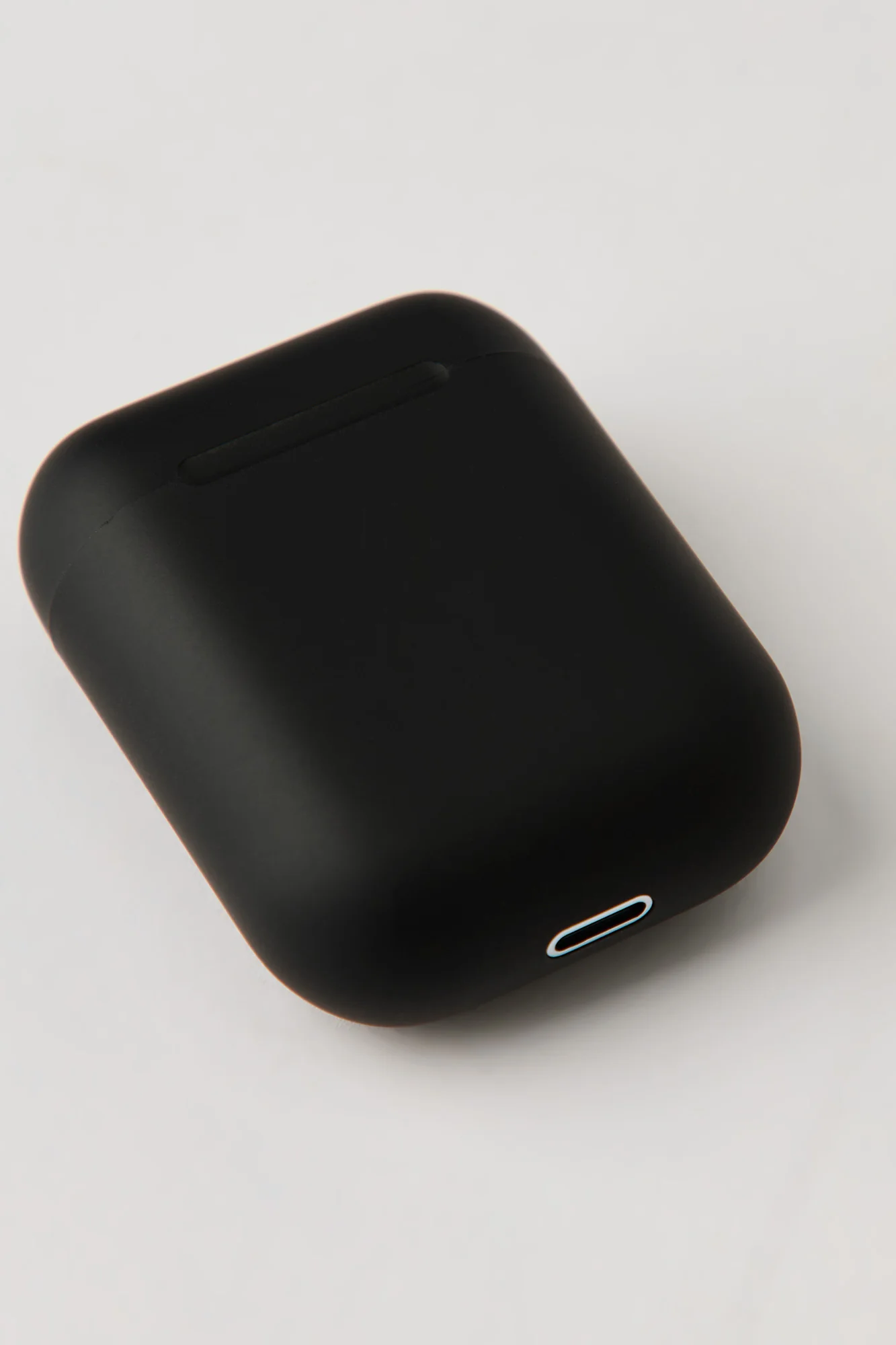 Wireless Bluetooth Earbuds & Charging Case - Image 8