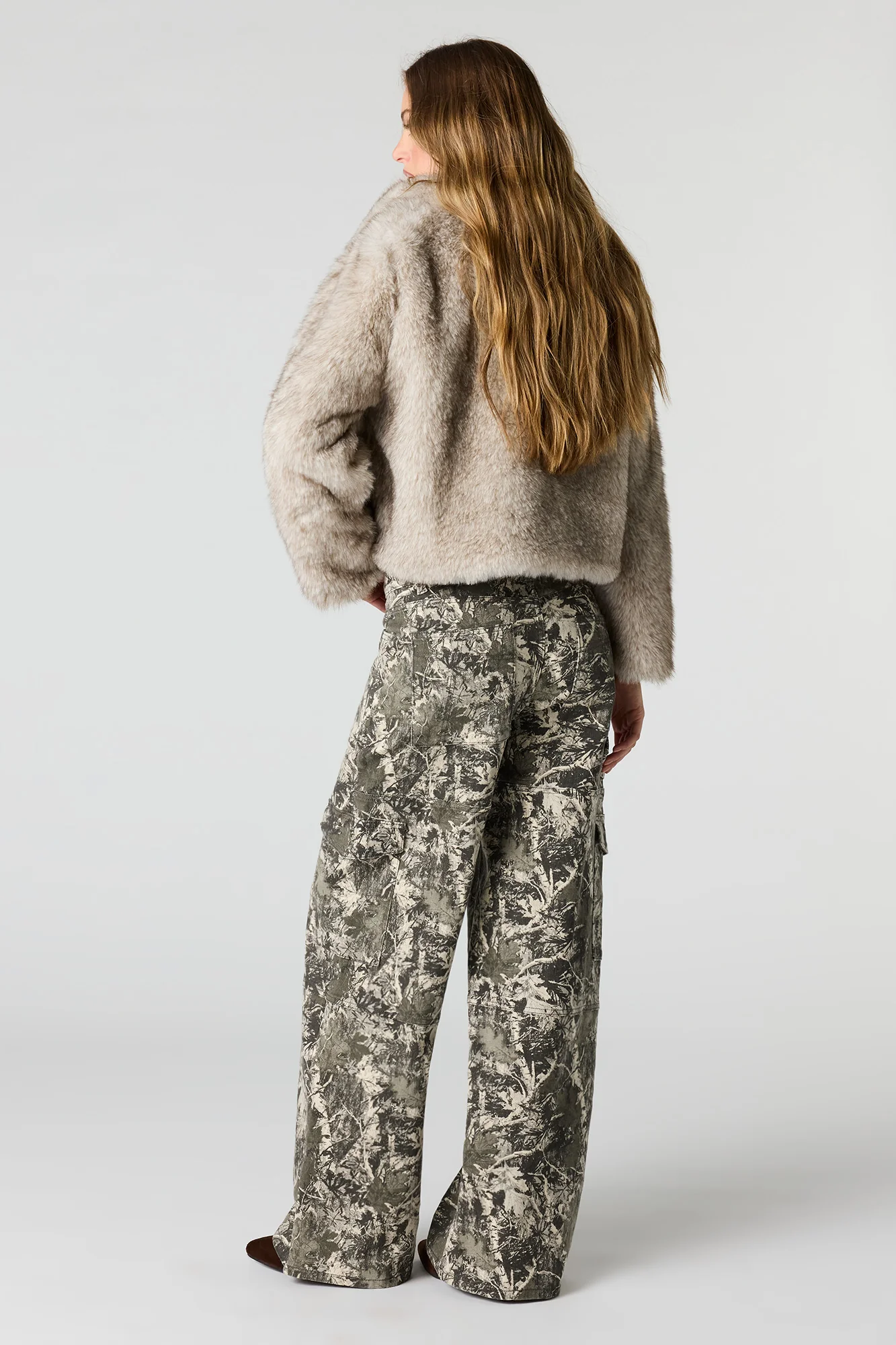 Low Rise Baggy Denim Cargo Pant - Image 3