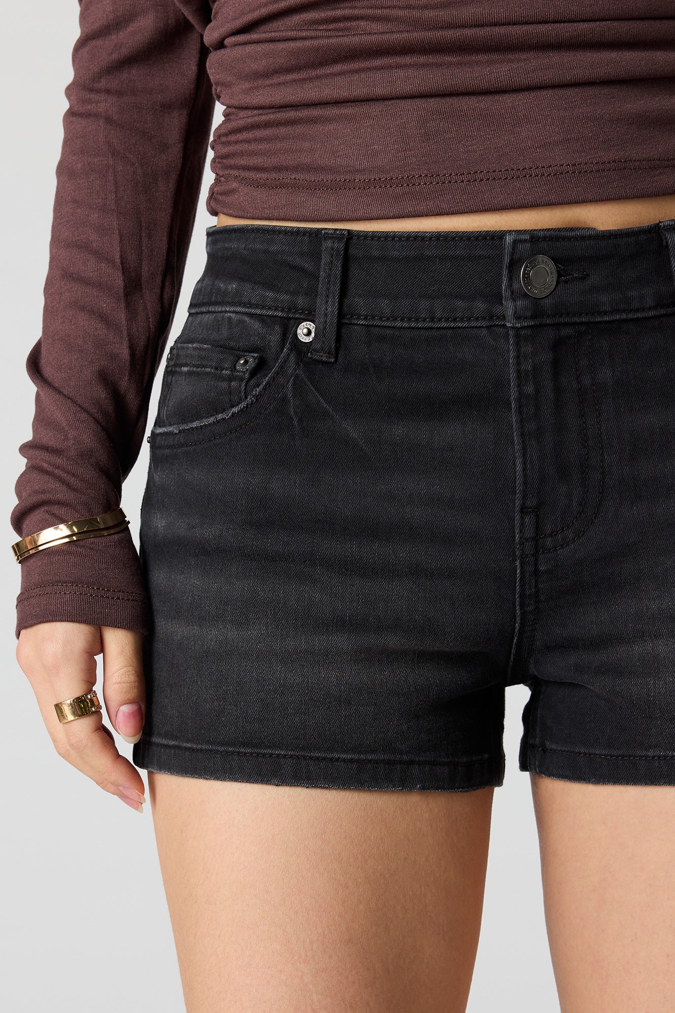 Stretch Mid Rise Push Up Denim Short - Image 4