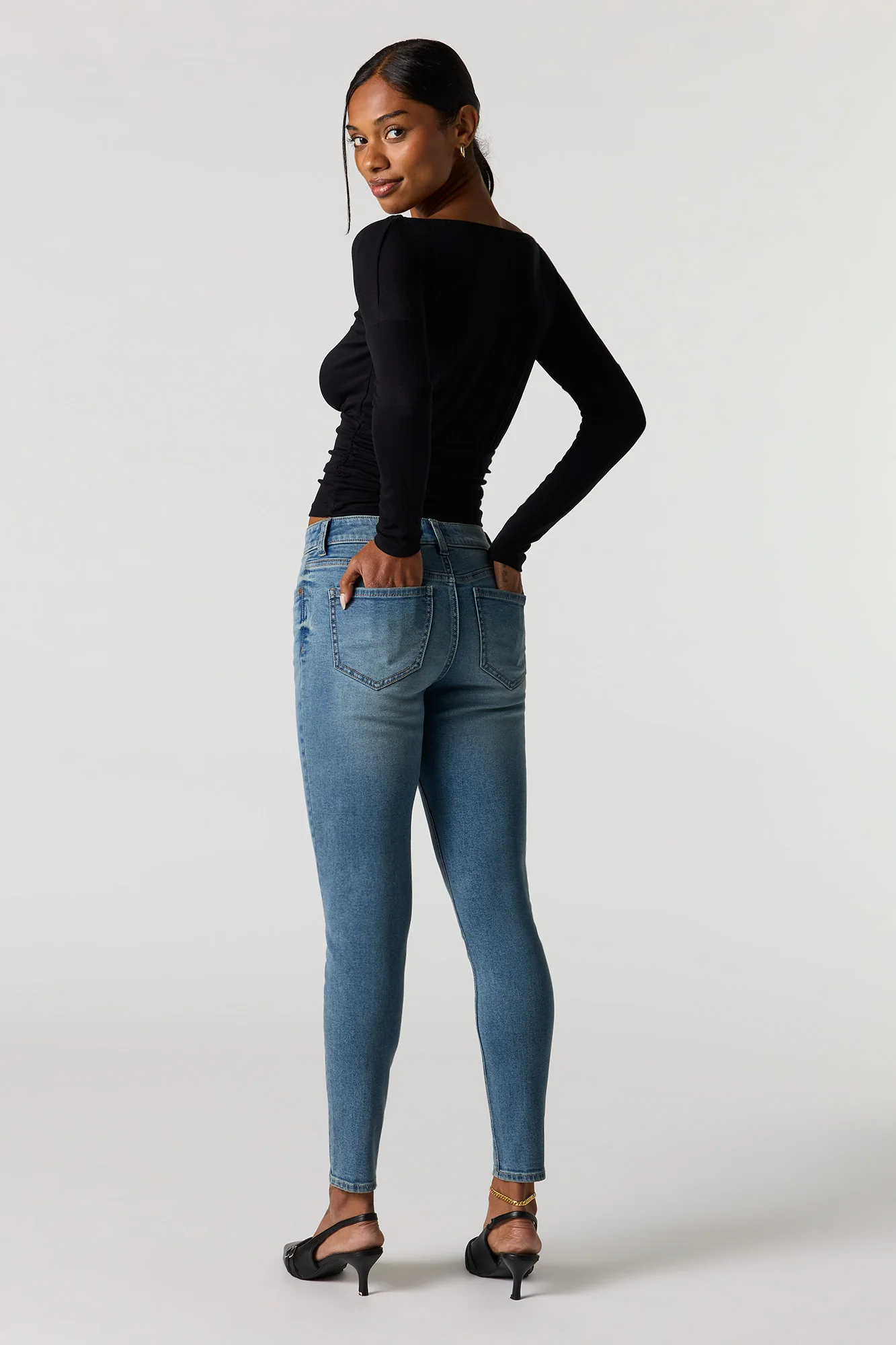 High Rise Skinny Vintage Medium Jean - Image 3