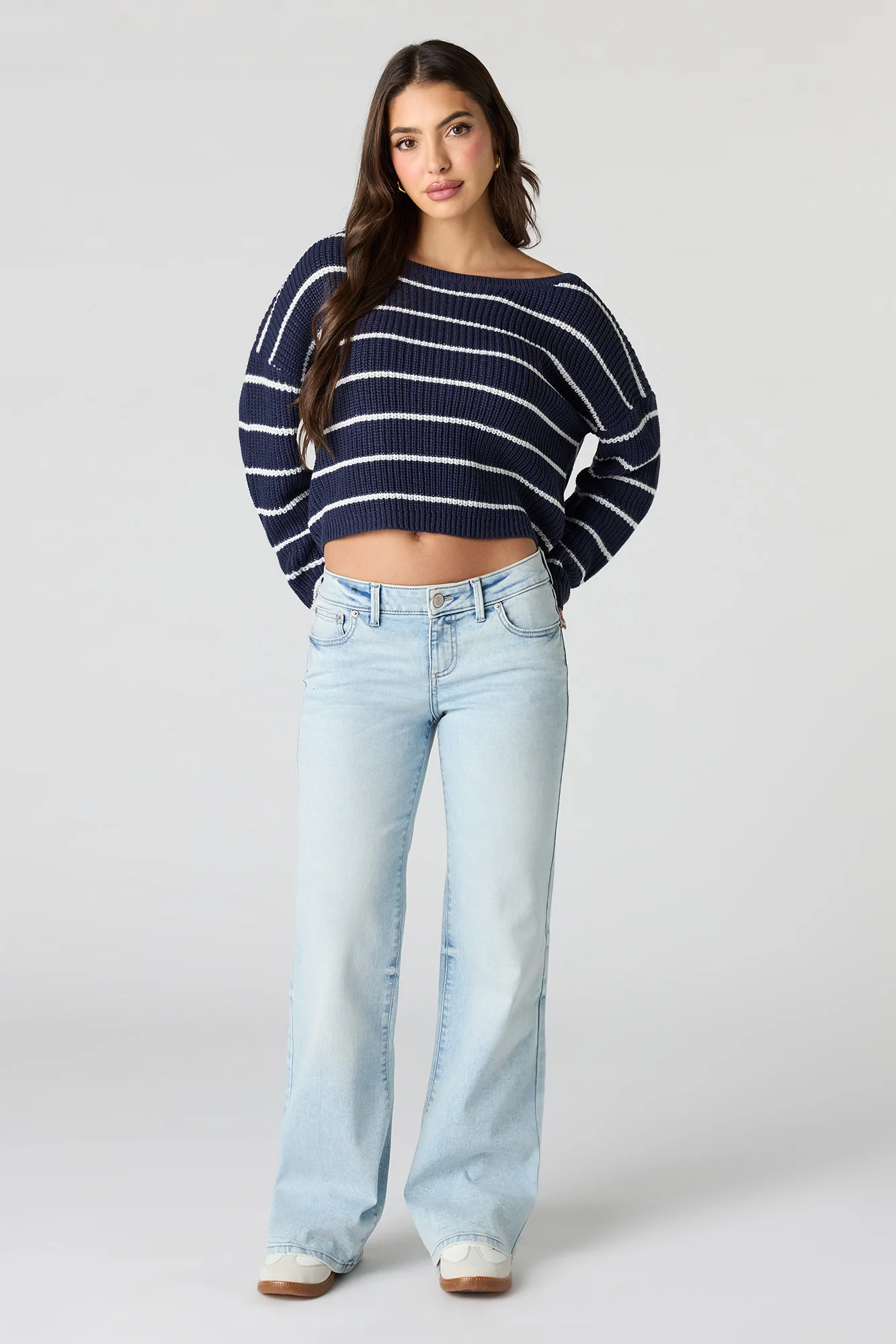 Low Rise Push Up Flare Light Jean