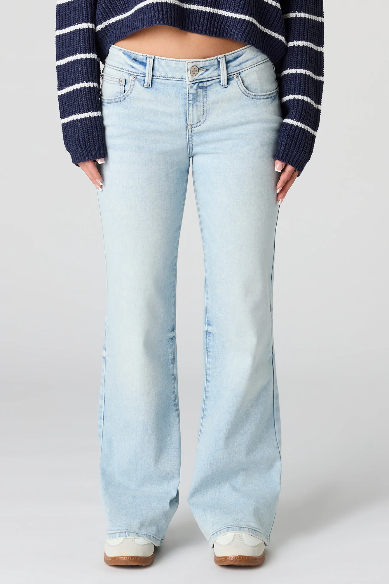 Low Rise Push Up Flare Light Jean - Image 2