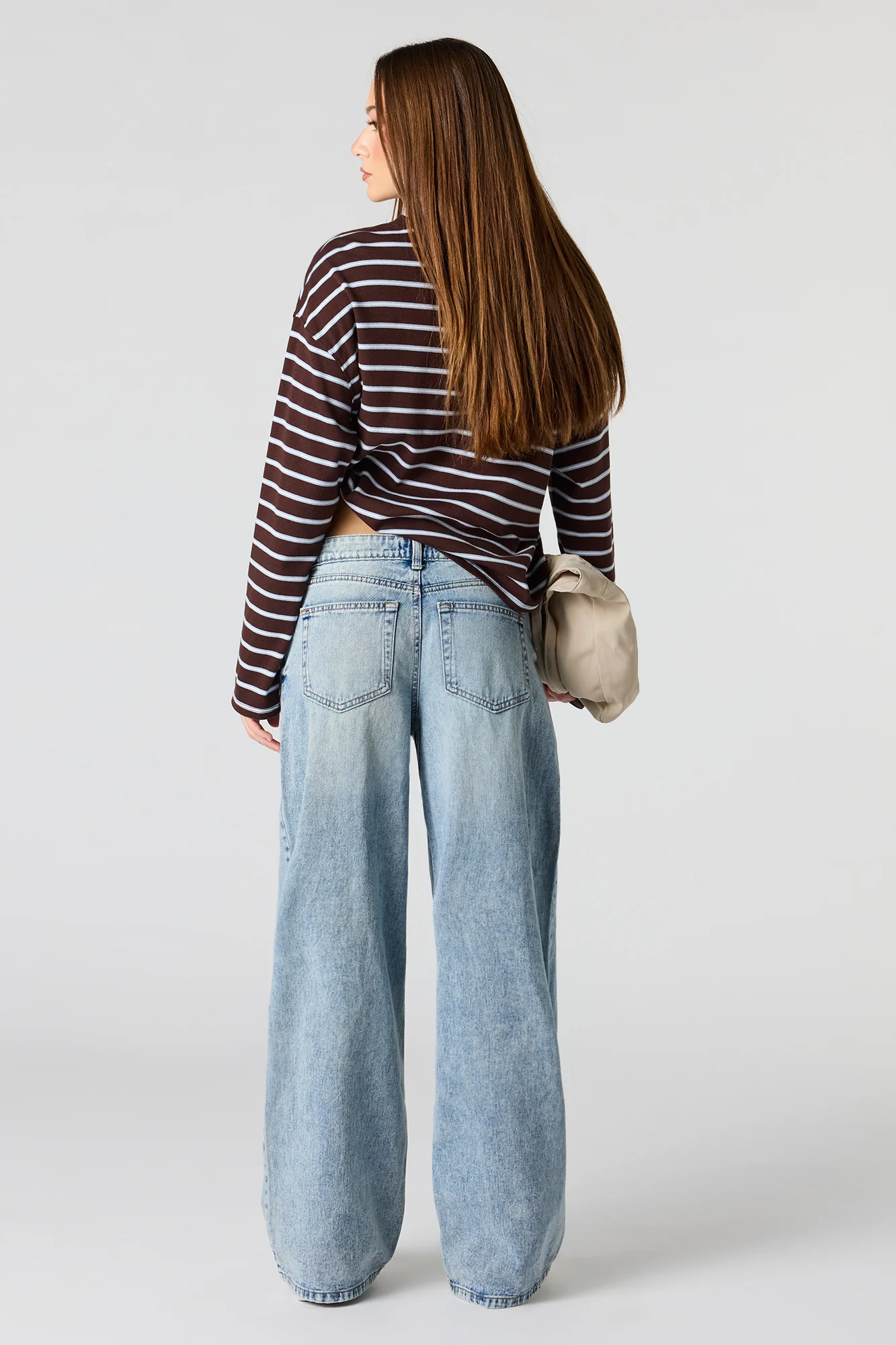 Low Rise Super Baggy Light Jean - Image 3