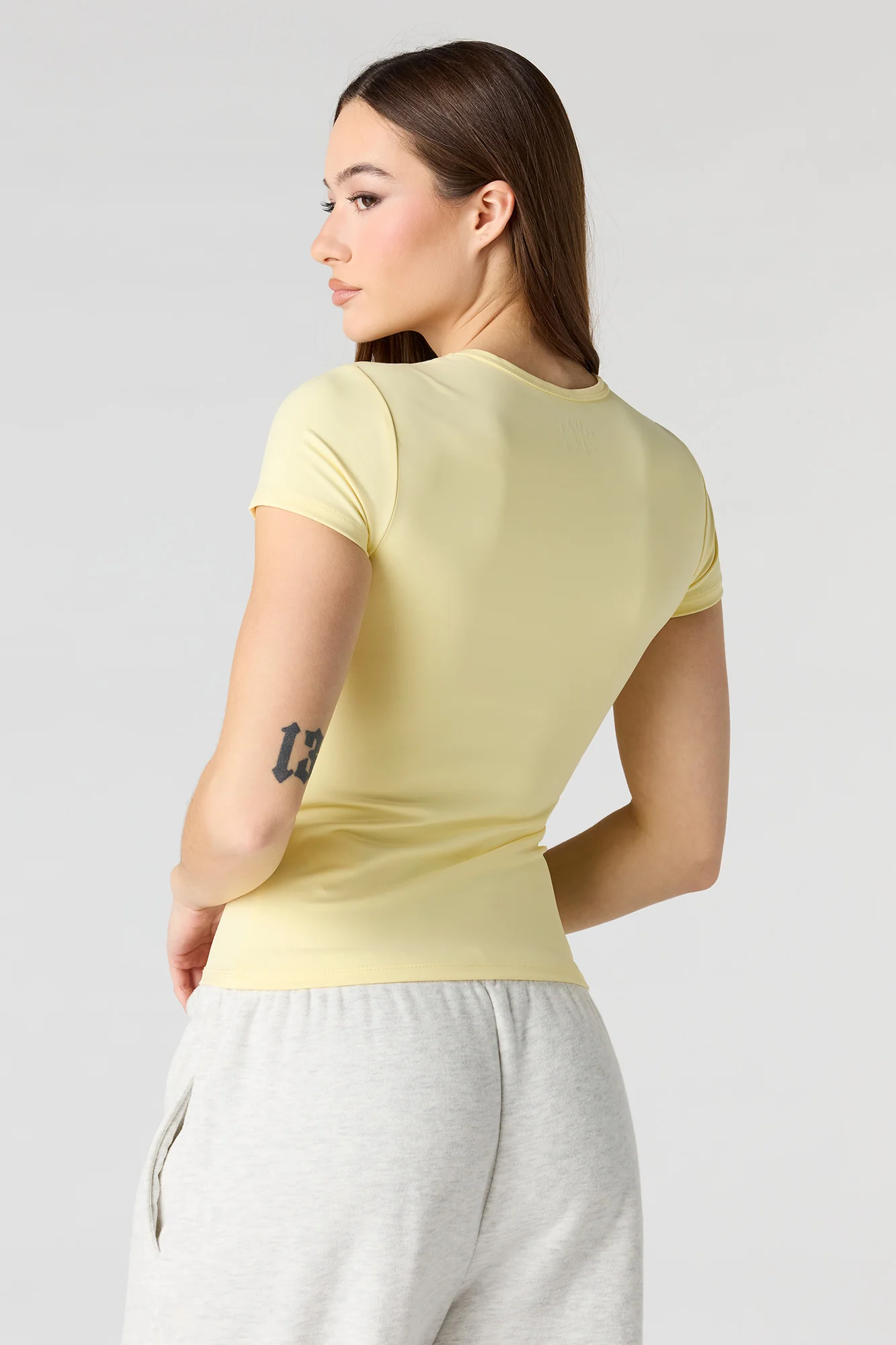 Contour Classic T-Shirt - Image 17