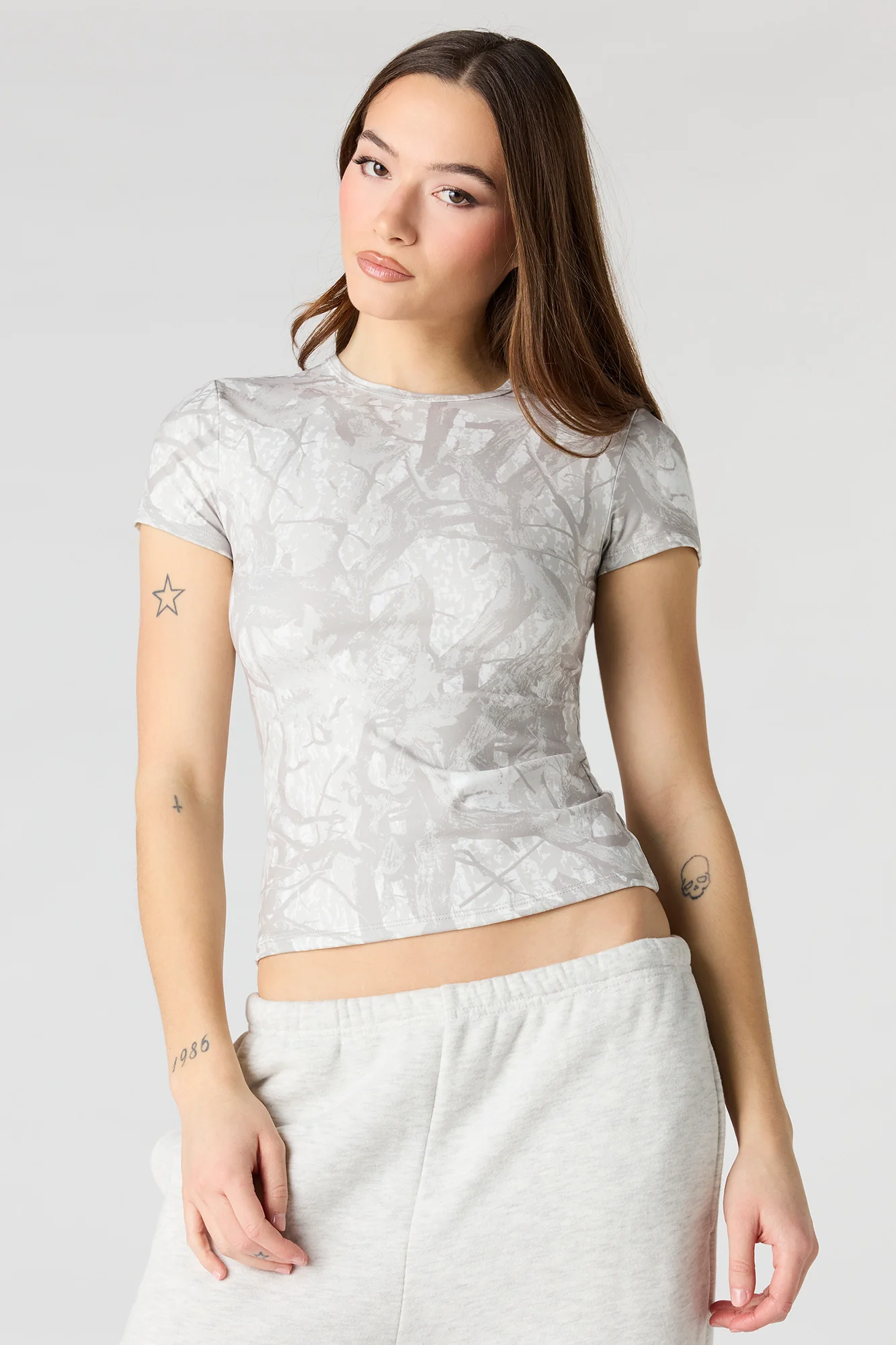 Contour Classic T-Shirt - Image 19