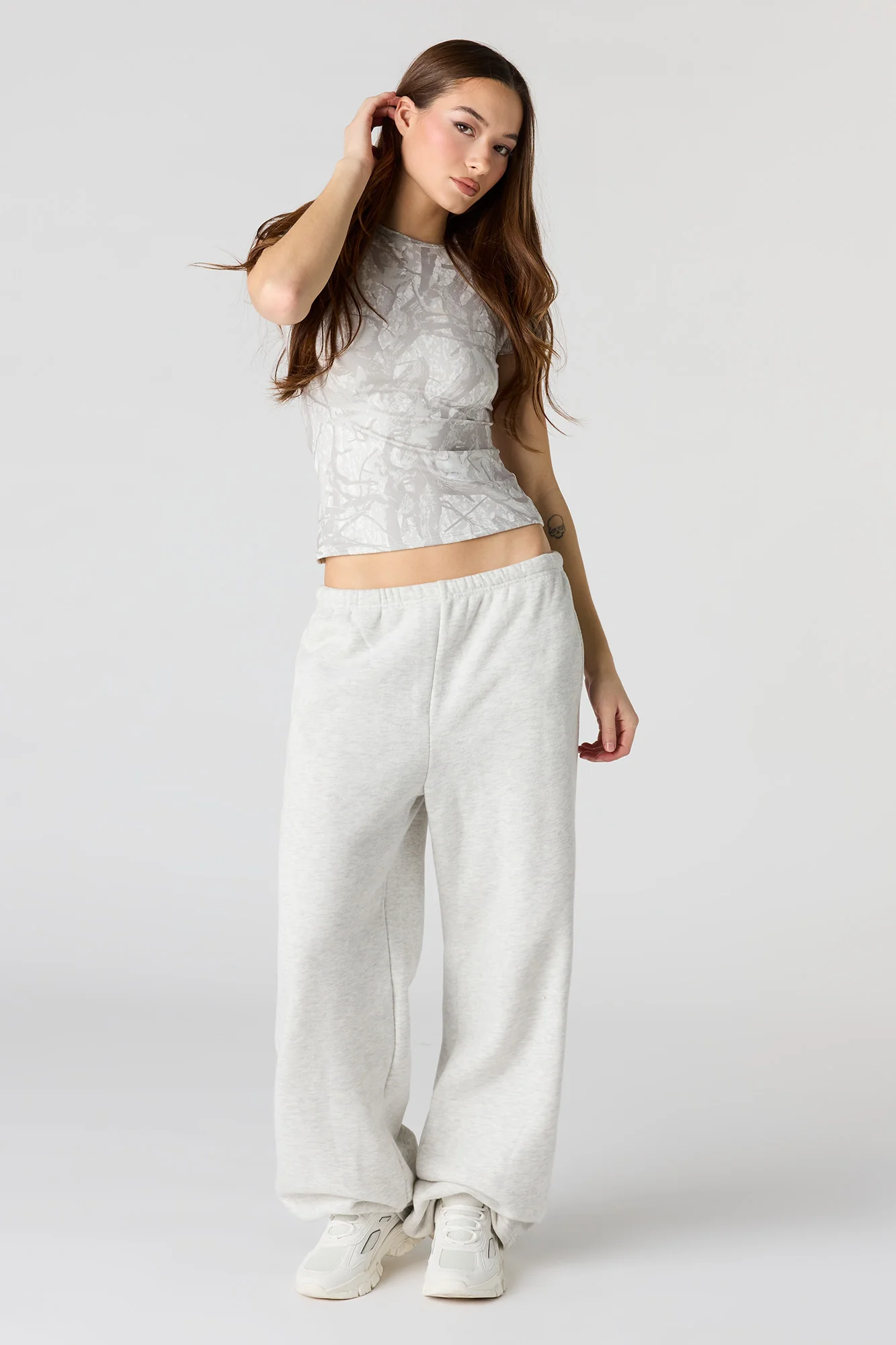 Contour Classic T-Shirt - Image 21