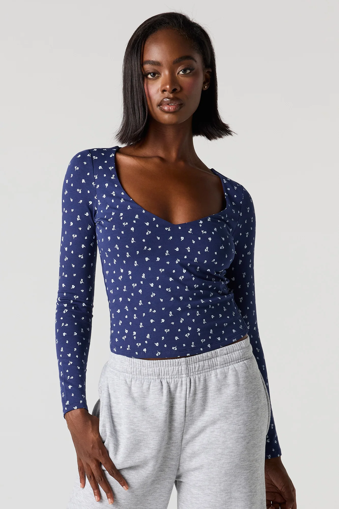Contour V-Neck Long Sleeve Top