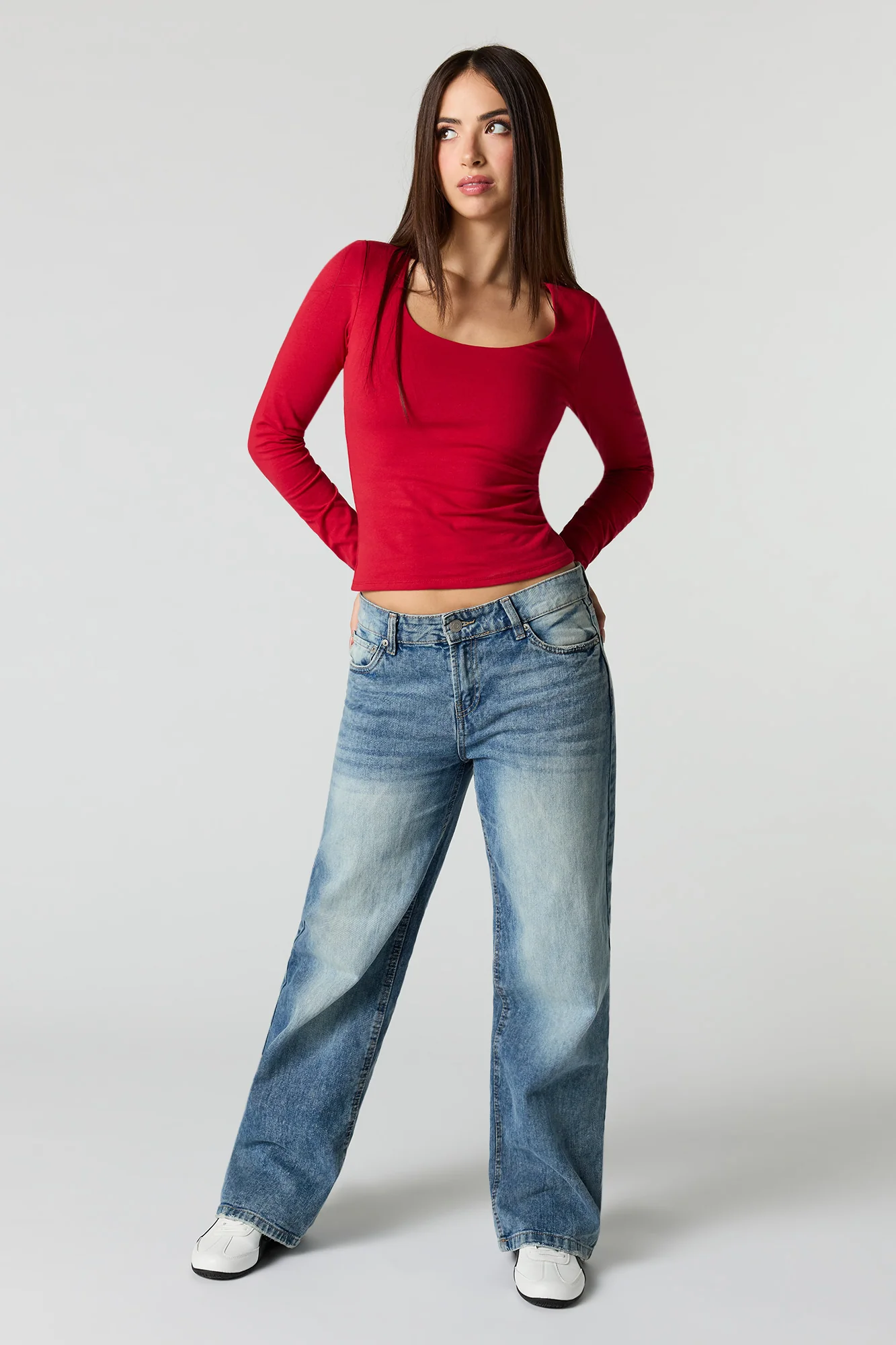 Soft Contour Scoop Neck Long Sleeve Top - Image 12