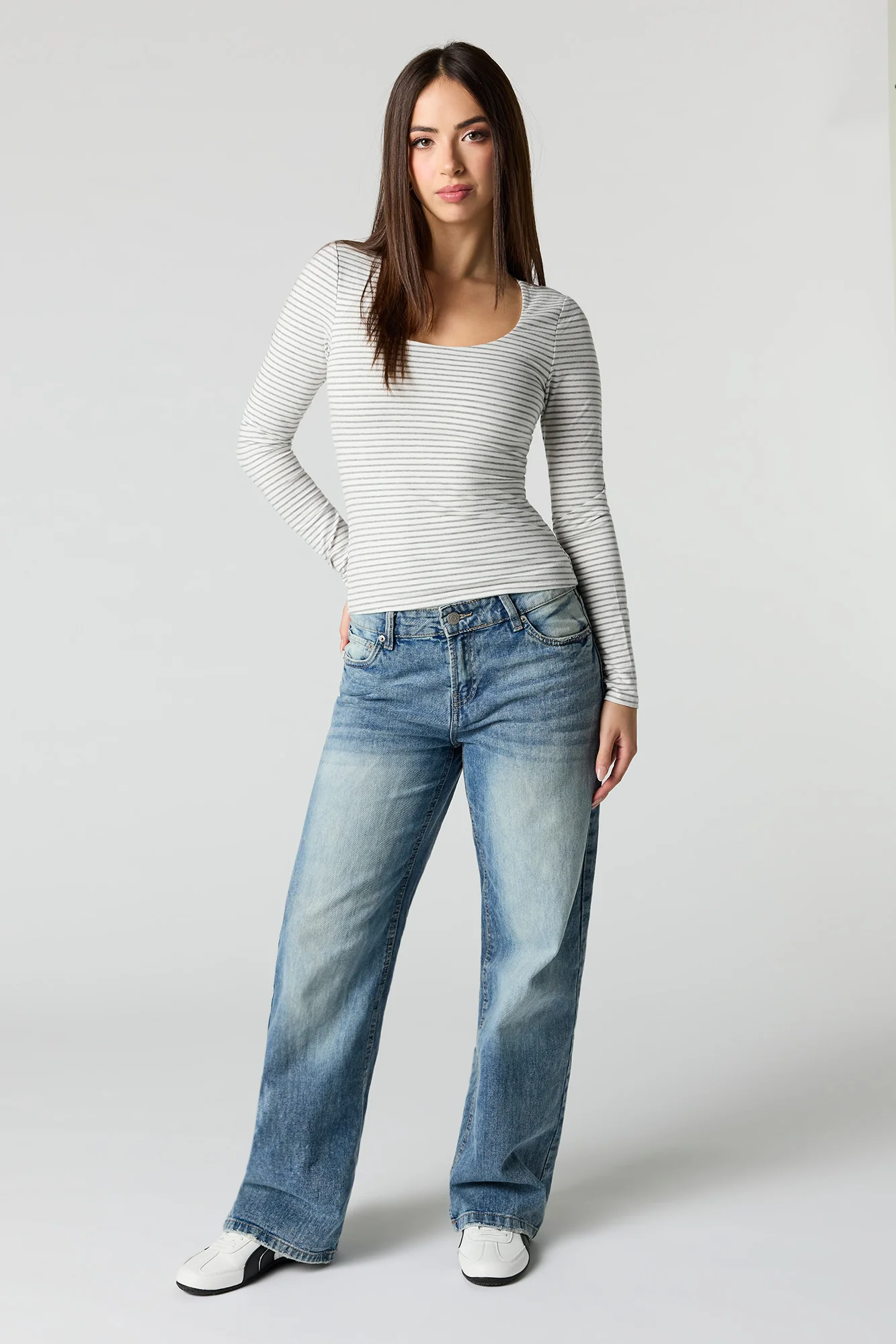 Soft Contour Scoop Neck Long Sleeve Top - Image 3