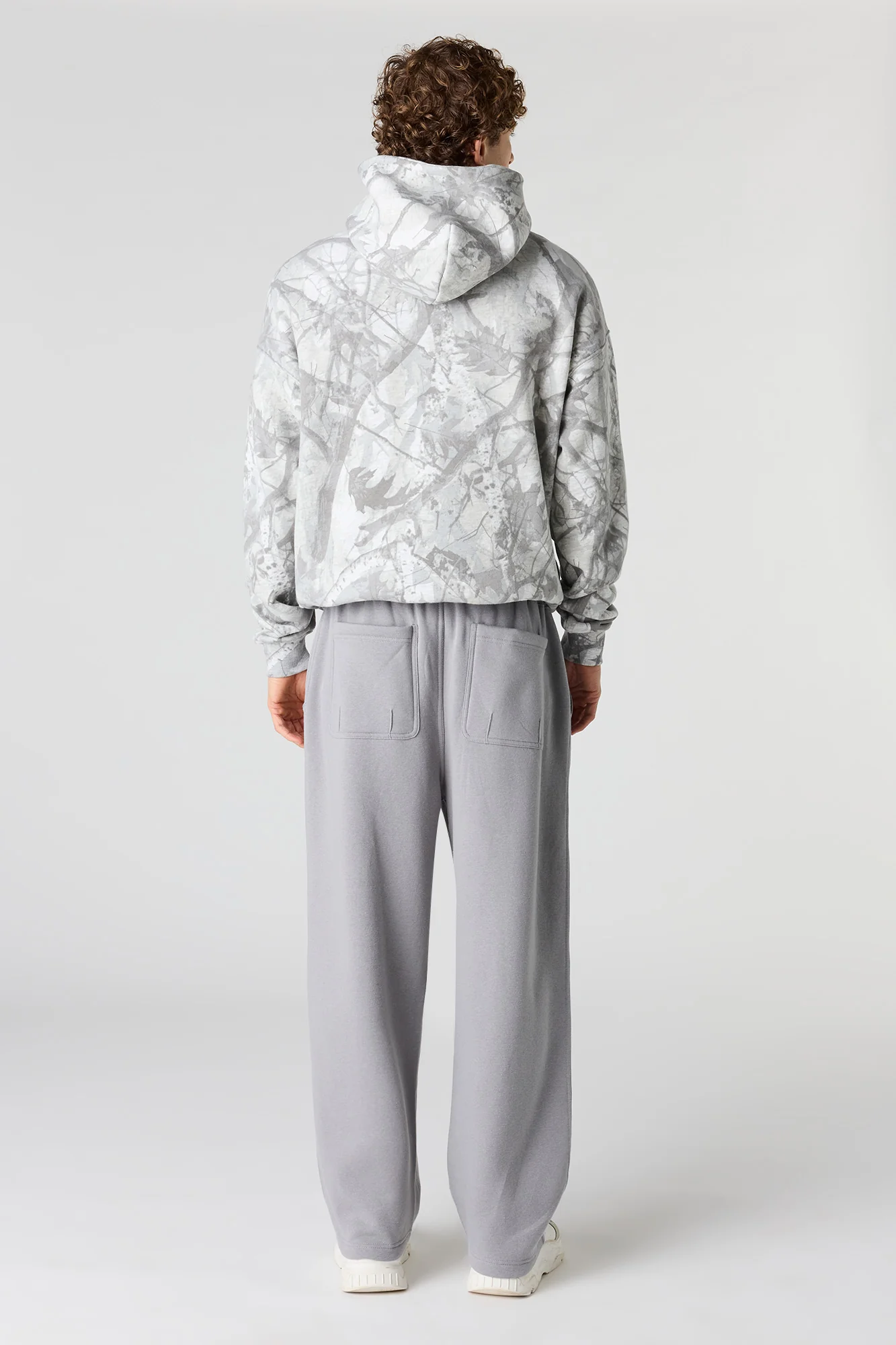 Skater Sweatpant - Image 10