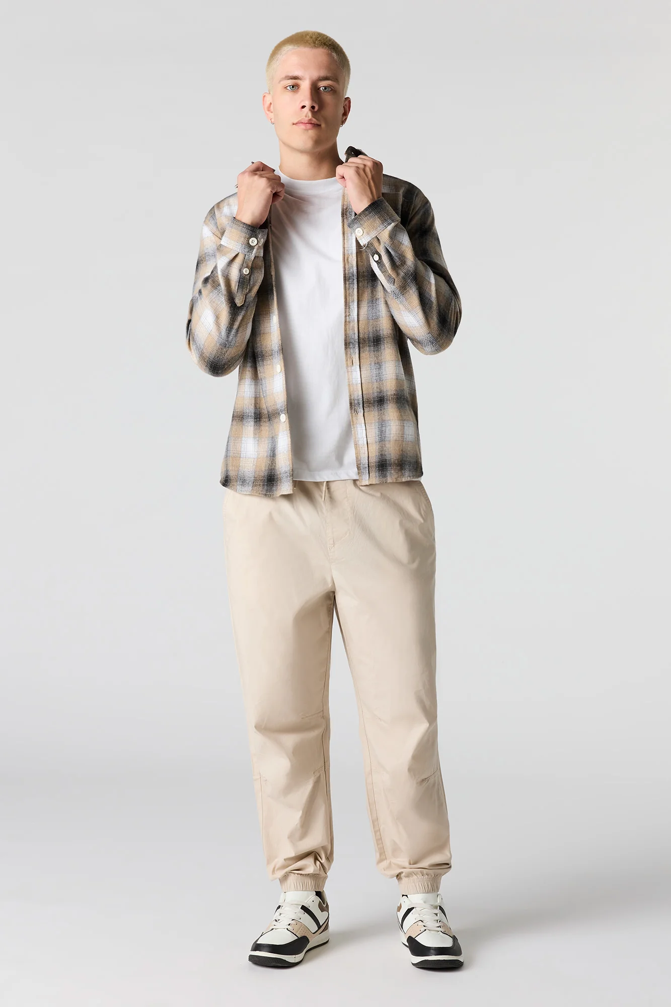 Classic Jogger - Image 11