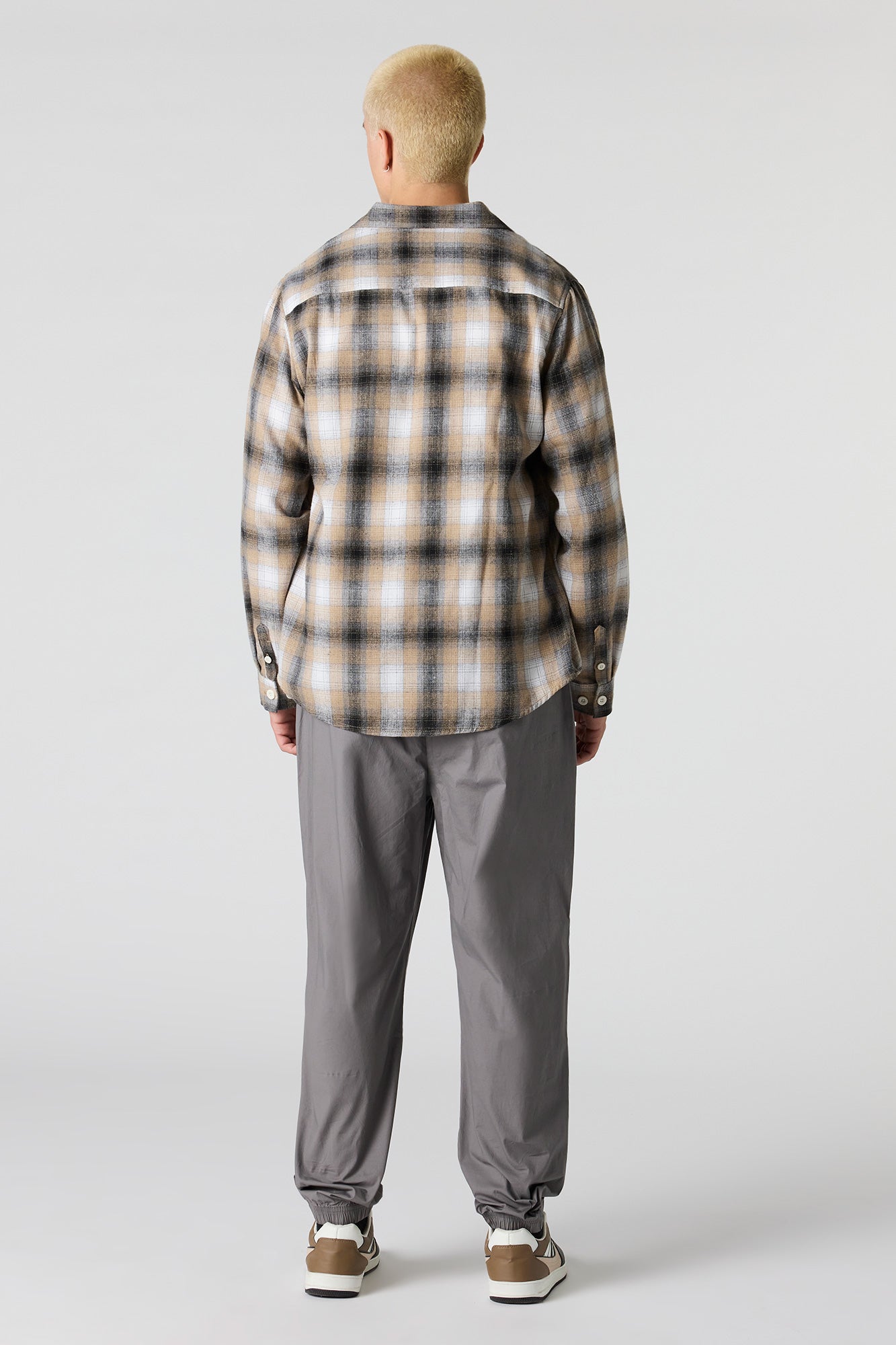 Classic Jogger - Image 9