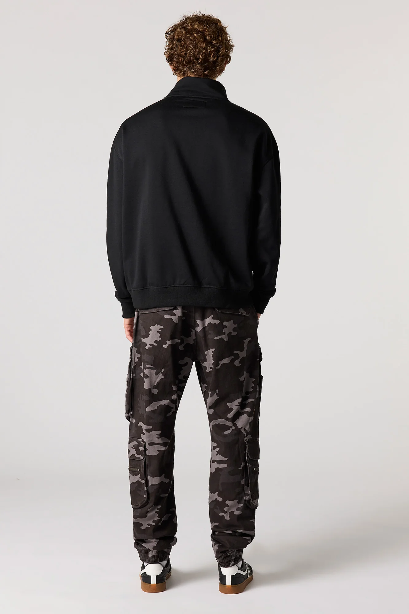 Offcl Squad Graphic Cargo Jogger - Image 3