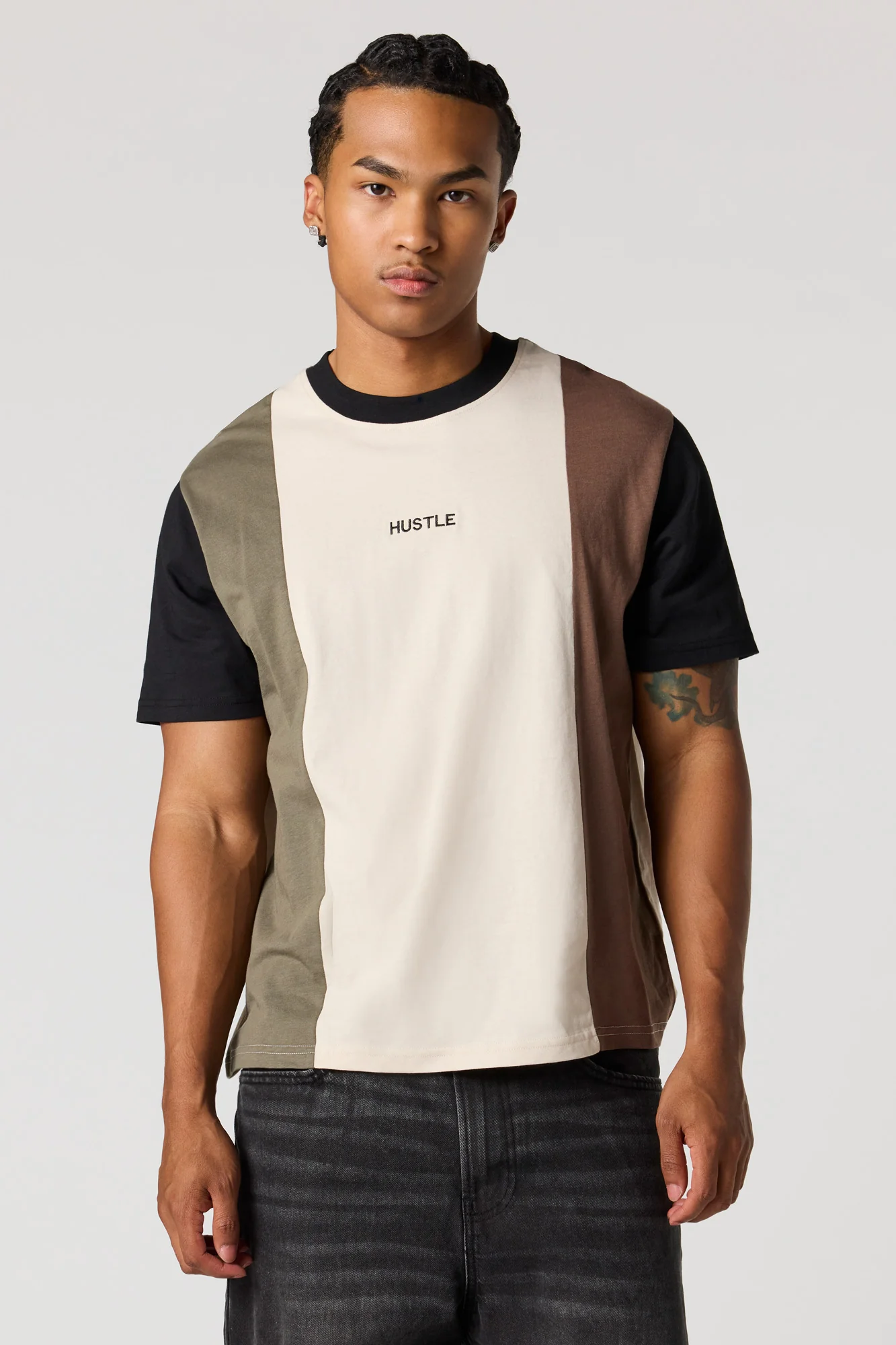Colourblock Embroidered T-Shirt - Image 4