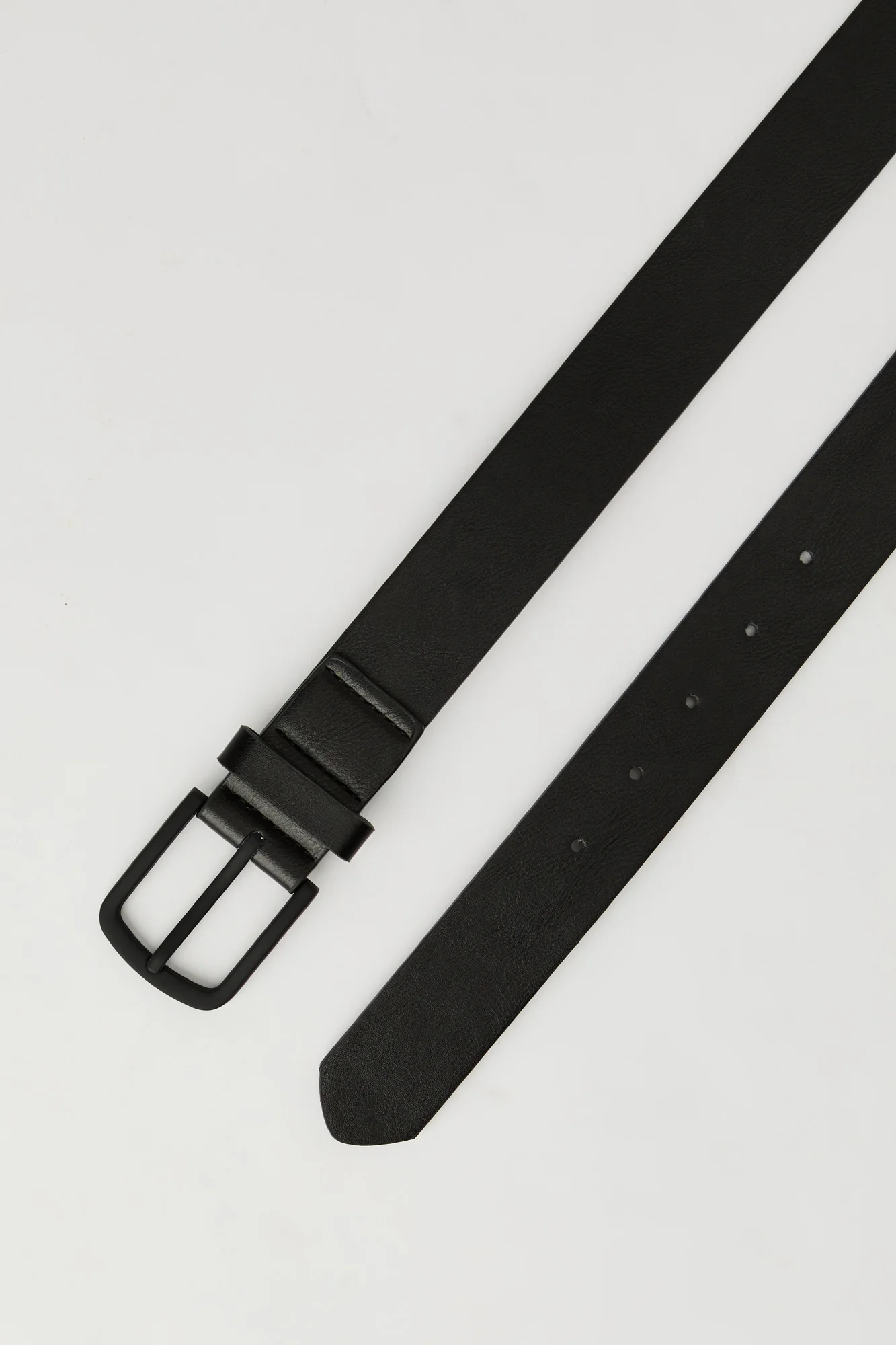 Classic Faux Leather Belt - Image 4