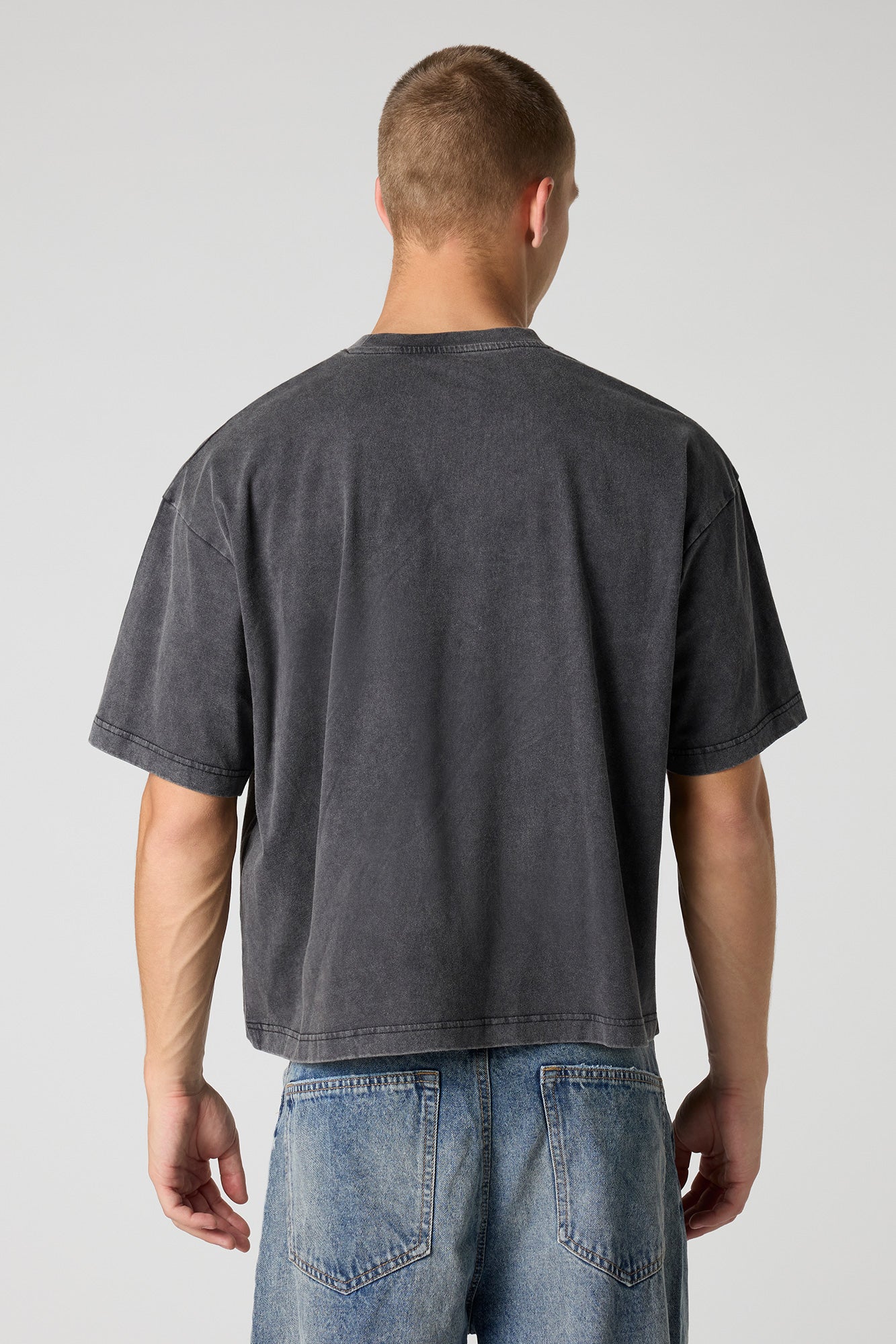 Official Graphic Washed Boxy T-Shirt - Image 2