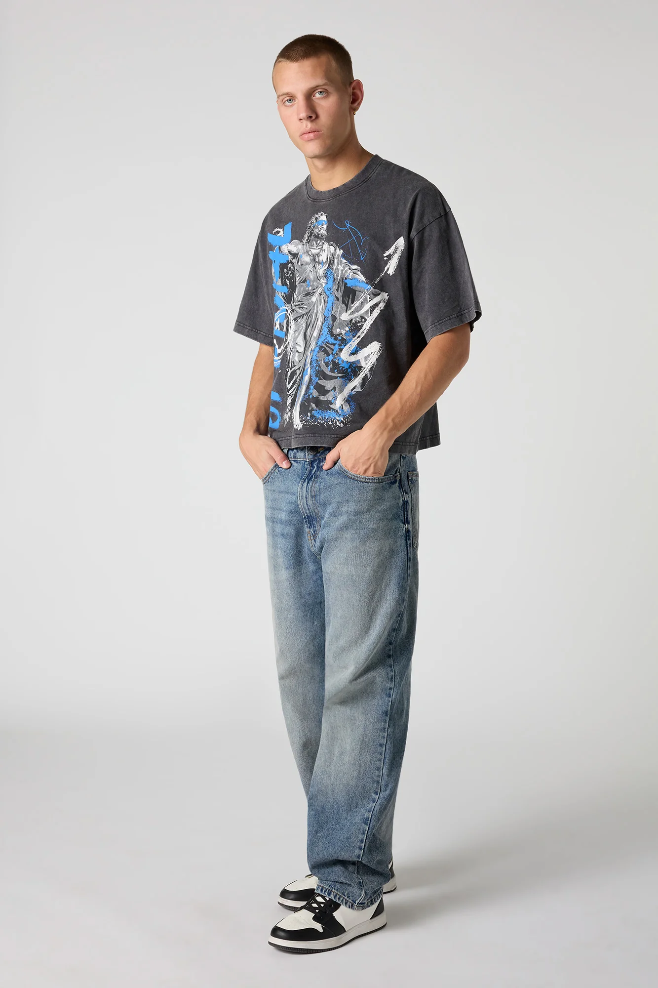 Official Graphic Washed Boxy T-Shirt - Image 3