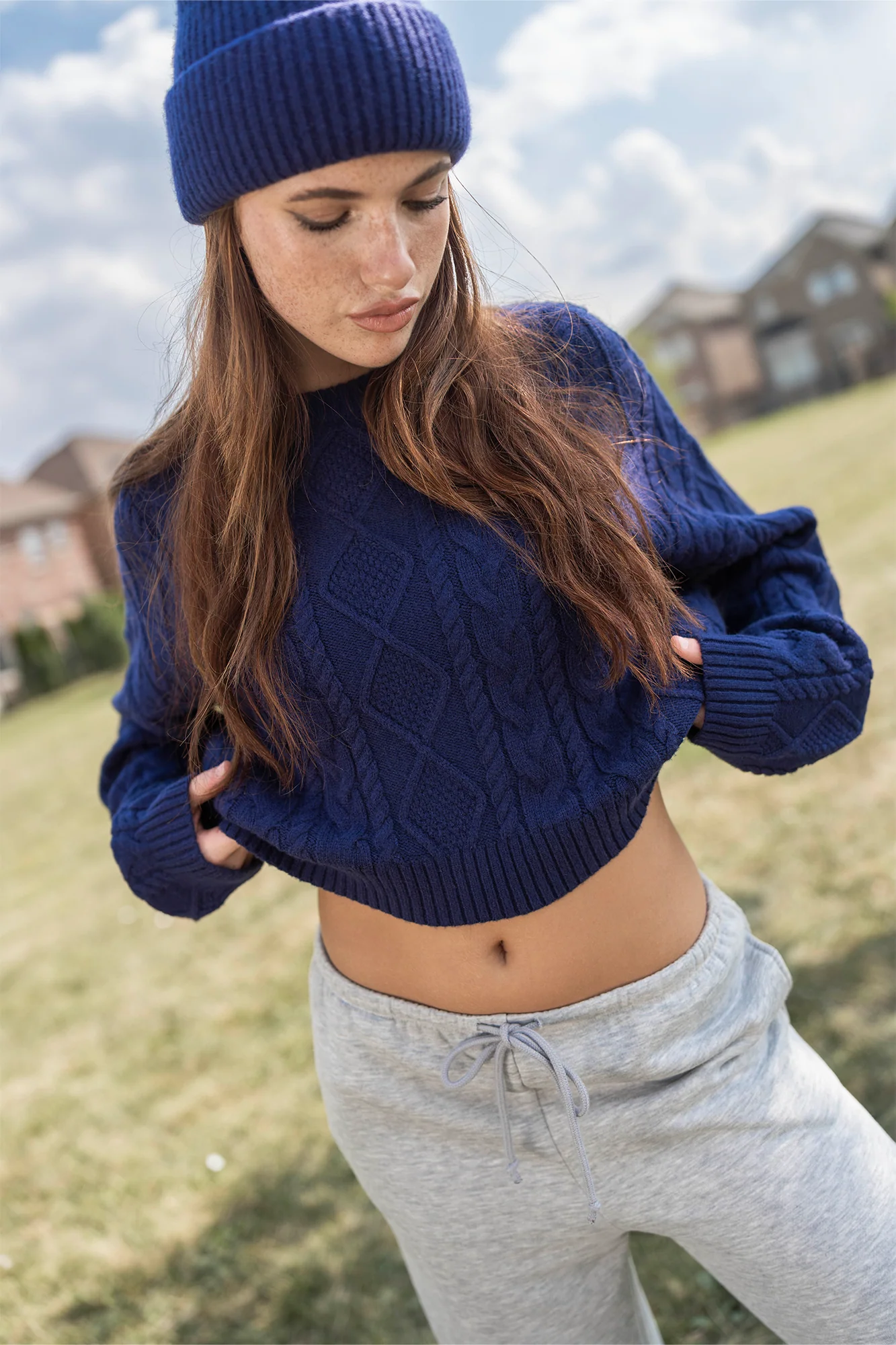 Cable Knit Cropped Boxy Sweater - Image 5