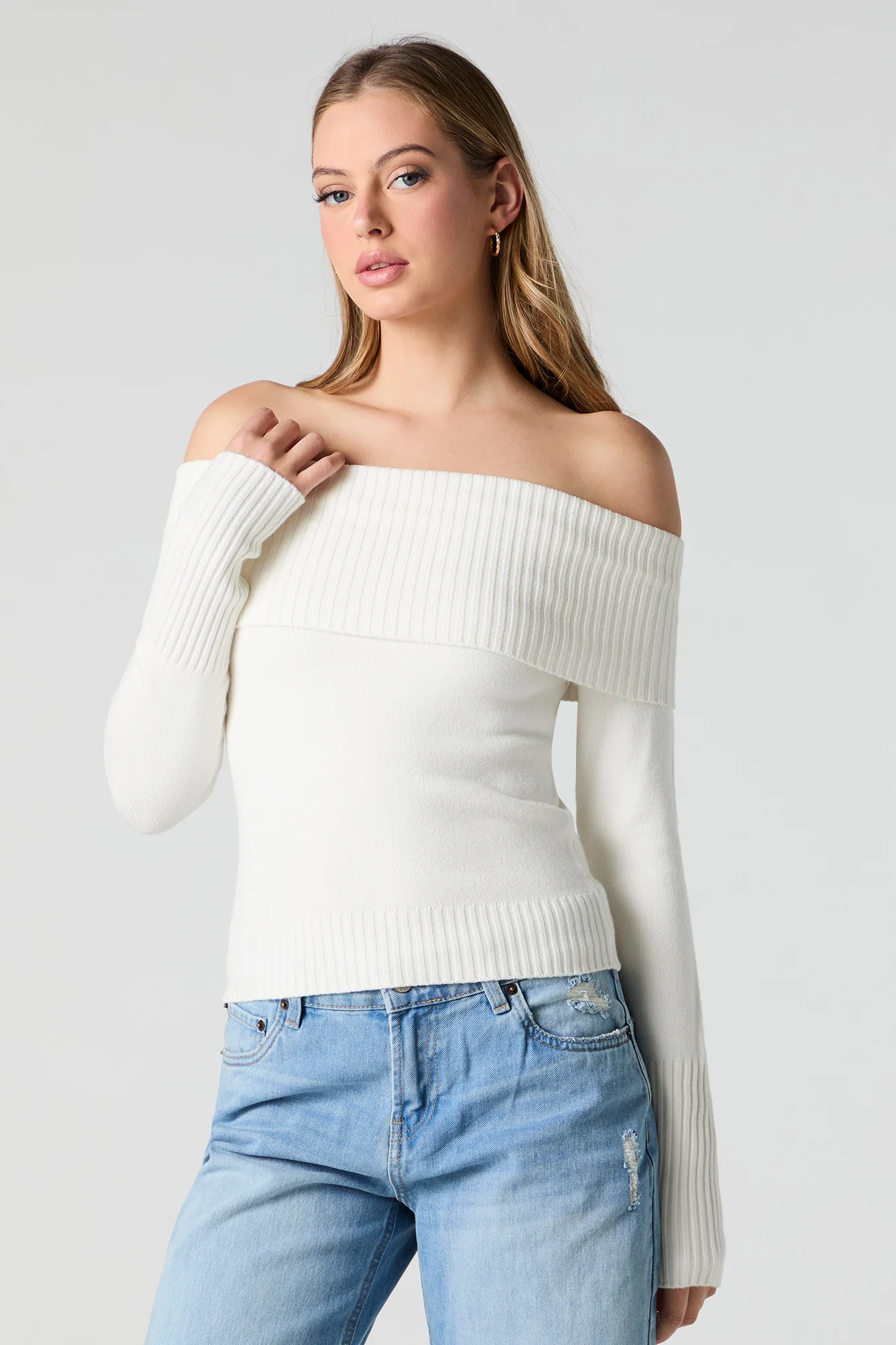 Chandail en tricot à encolure repliée et épaule dégagée - Image 8