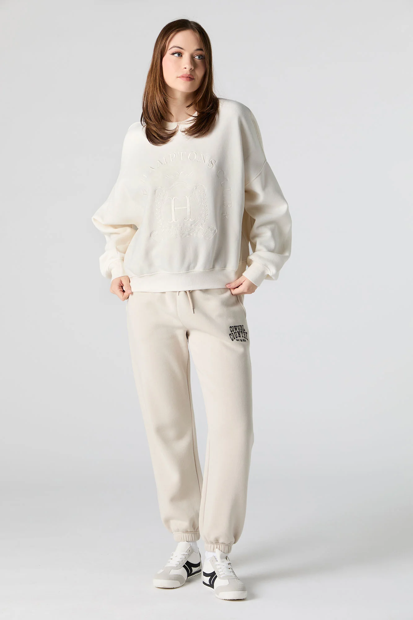 Embroidered Fleece Sweatshirt - Image 22