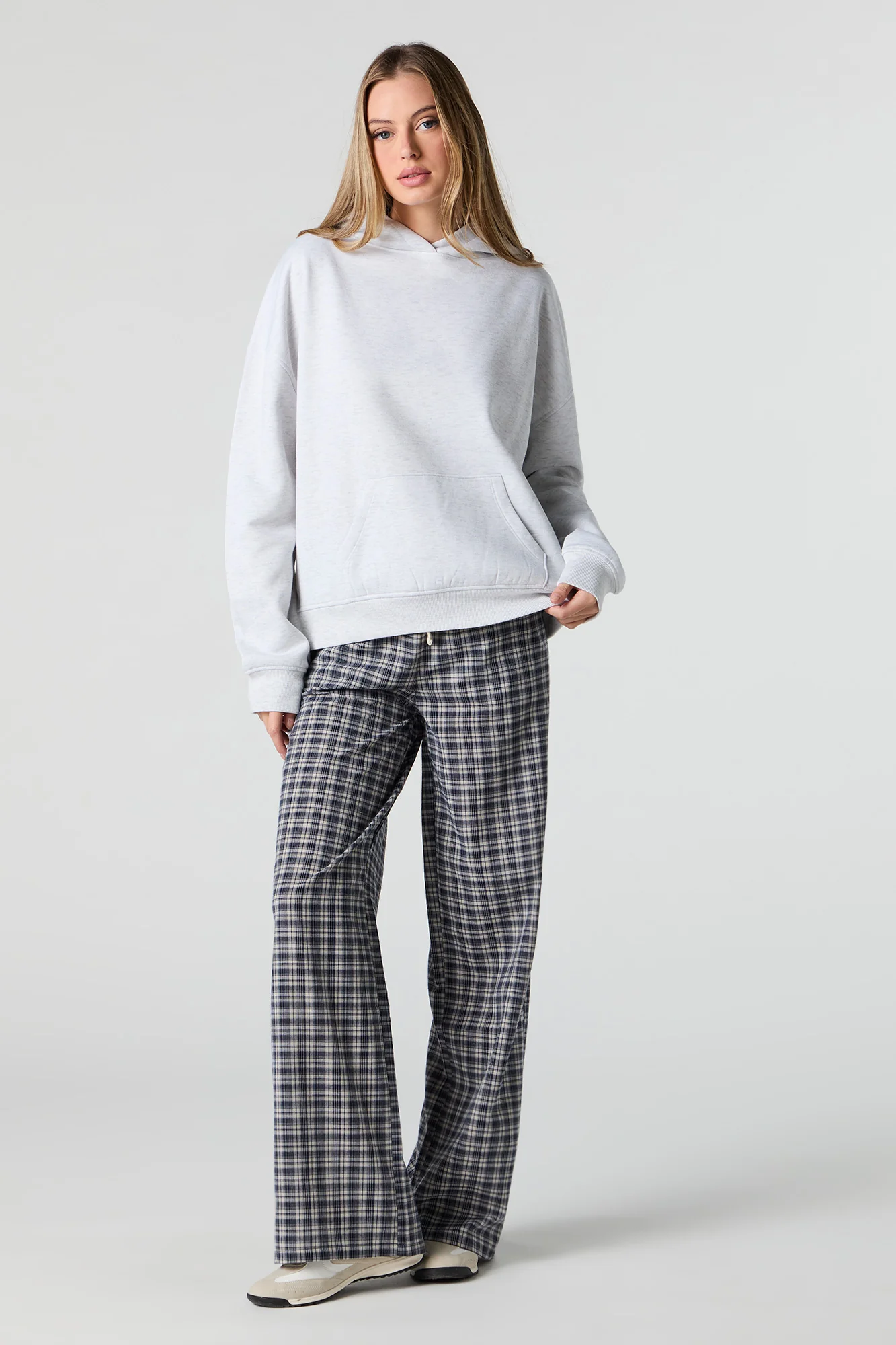 Oversized Fleece Hoodie - Image 10